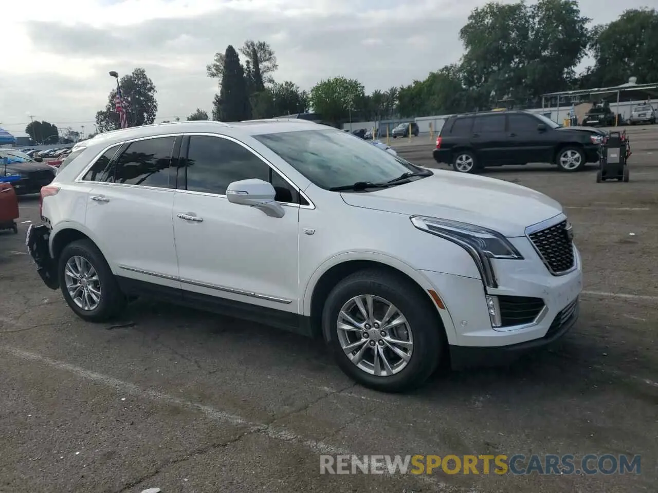 4 fotografías del automóvil dañado 1GYKNCRS4LZ196602 CADILLAC XT5 2020