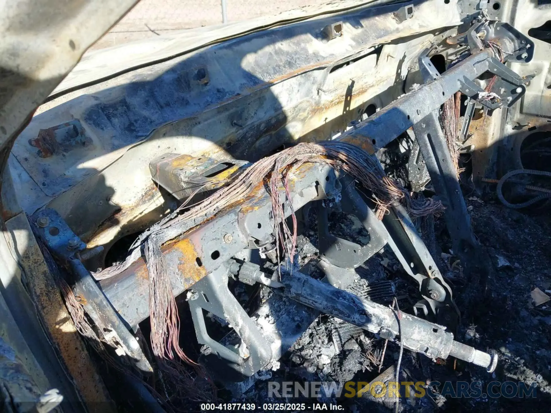 7 fotografías del automóvil dañado 1GYKNCRS5LZ112948 CADILLAC XT5 2020