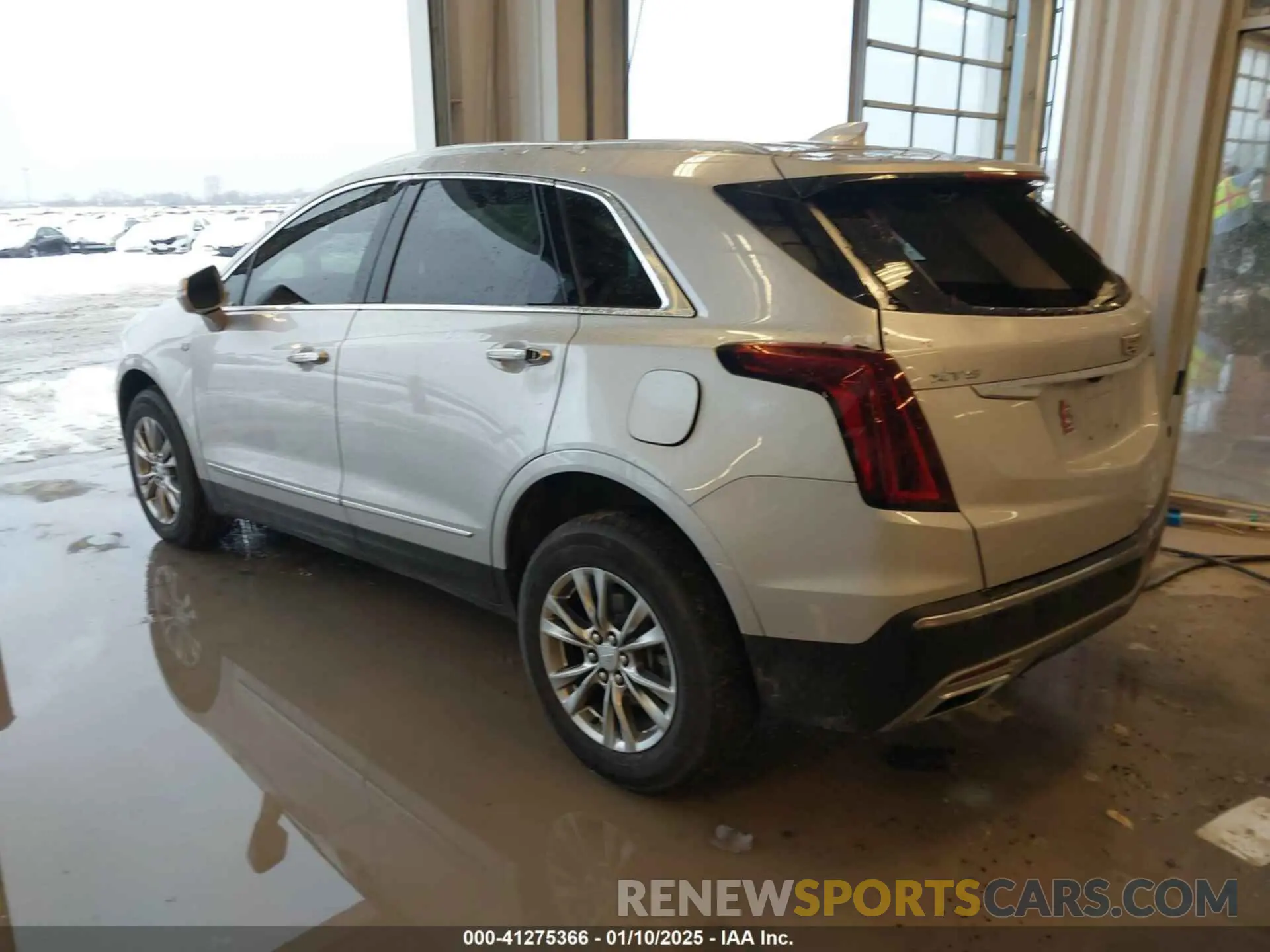 3 fotografías del automóvil dañado 1GYKNCRS5LZ172325 CADILLAC XT5 2020