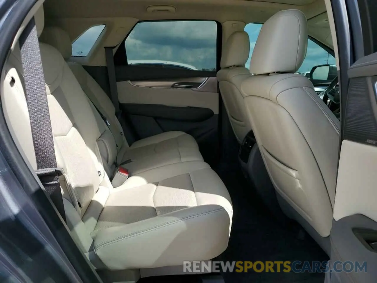 11 fotografías del automóvil dañado 1GYKNCRS6LZ196245 CADILLAC XT5 2020