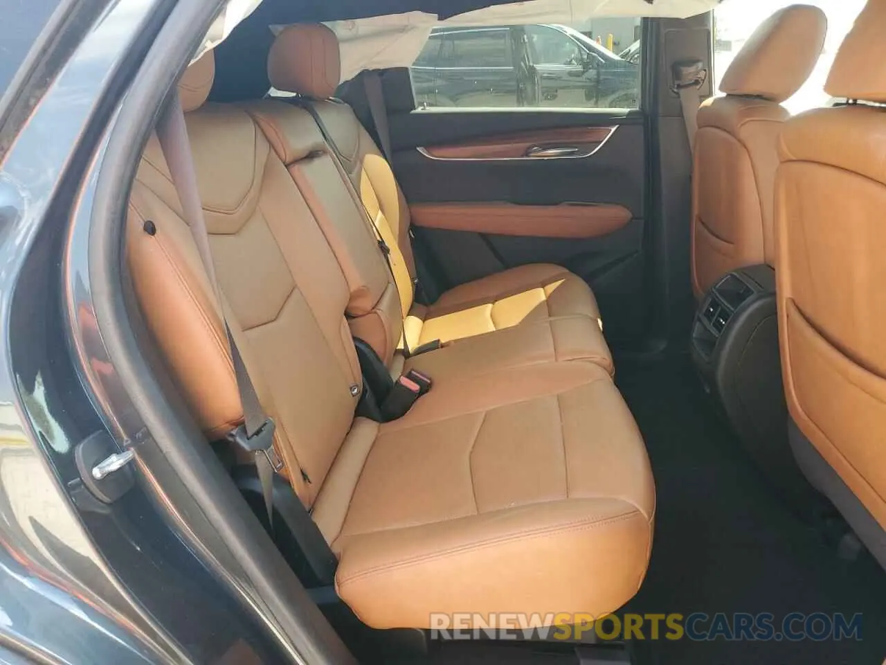 11 fotografías del automóvil dañado 1GYKNCRS7LZ163383 CADILLAC XT5 2020