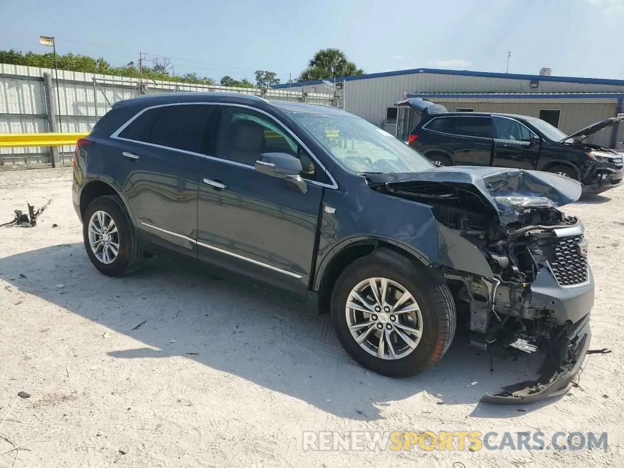 4 fotografías del automóvil dañado 1GYKNCRS7LZ163383 CADILLAC XT5 2020