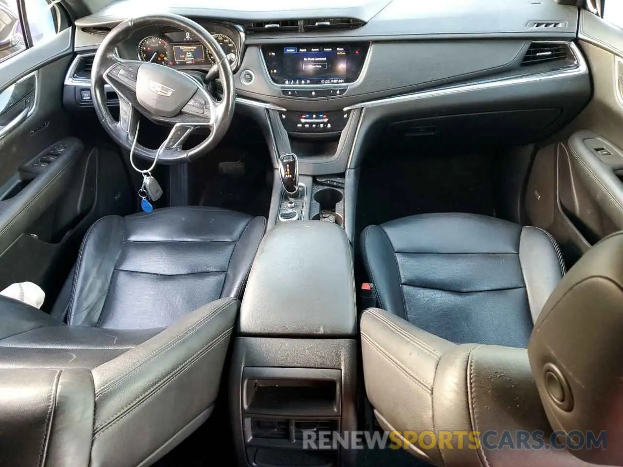 8 fotografías del automóvil dañado 1GYKNCRSXLZ126926 CADILLAC XT5 2020