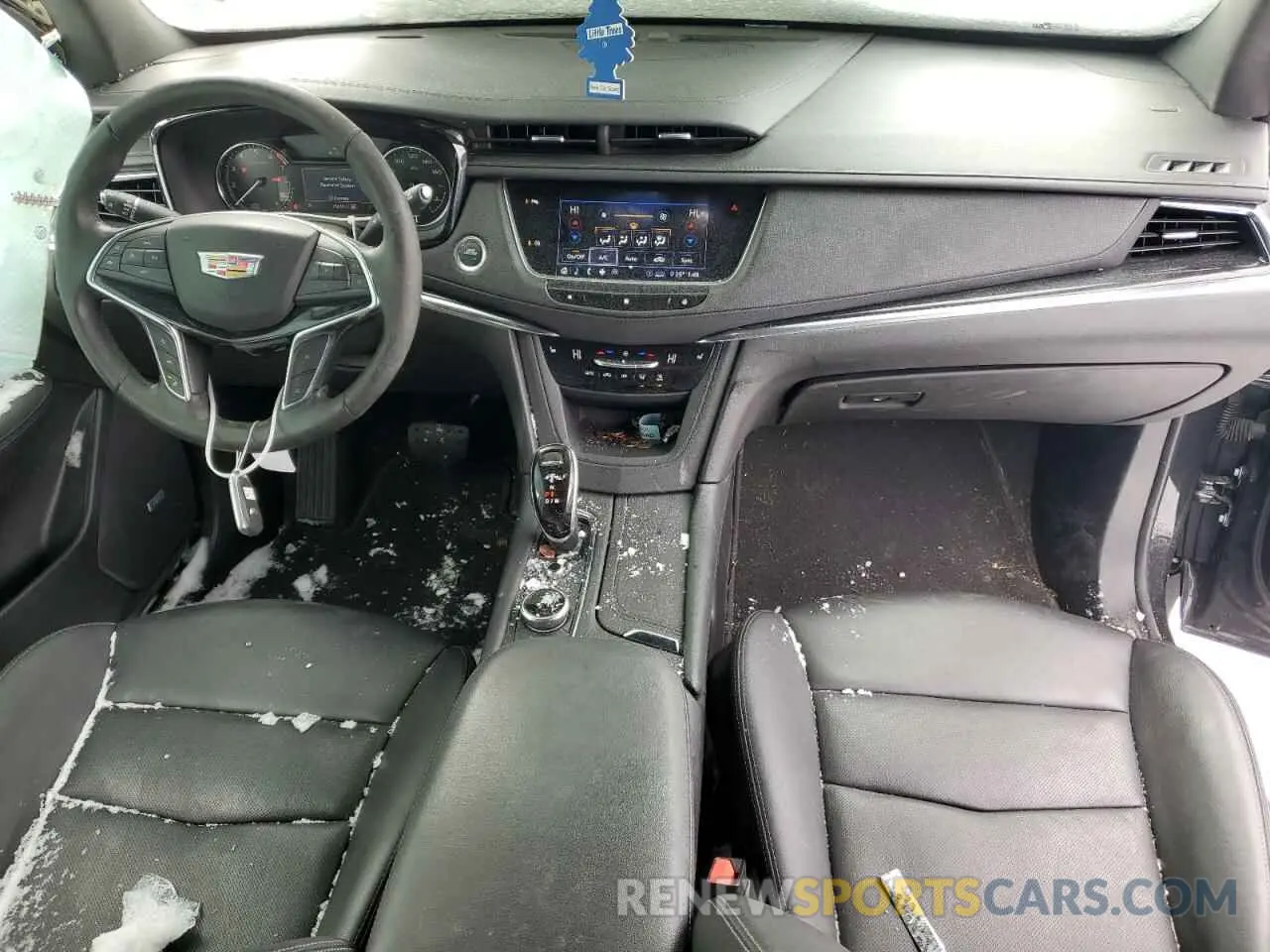 8 fotografías del automóvil dañado 1GYKNDR49LZ188289 CADILLAC XT5 2020