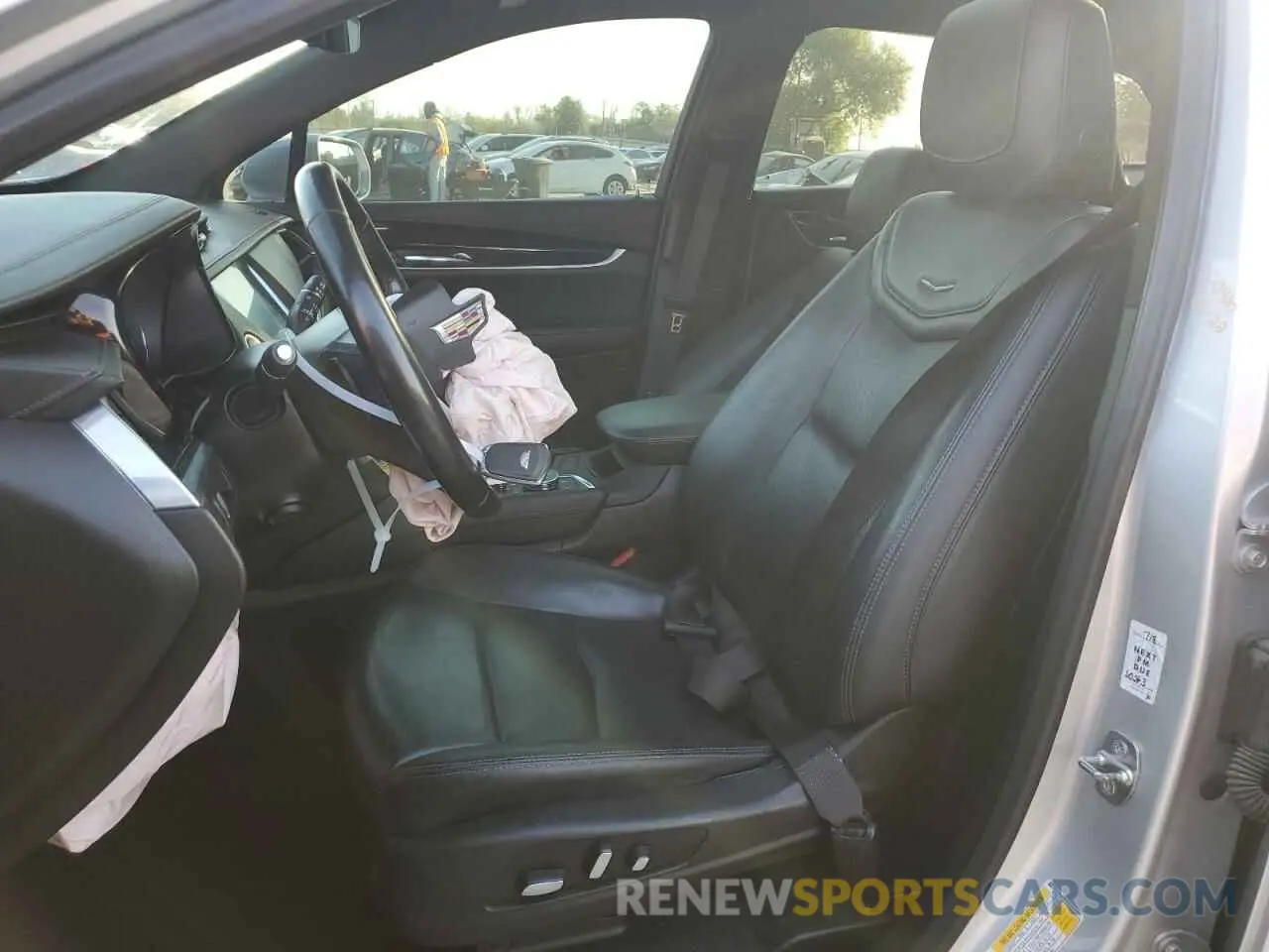 7 fotografías del automóvil dañado 1GYKNDRS0LZ177633 CADILLAC XT5 2020