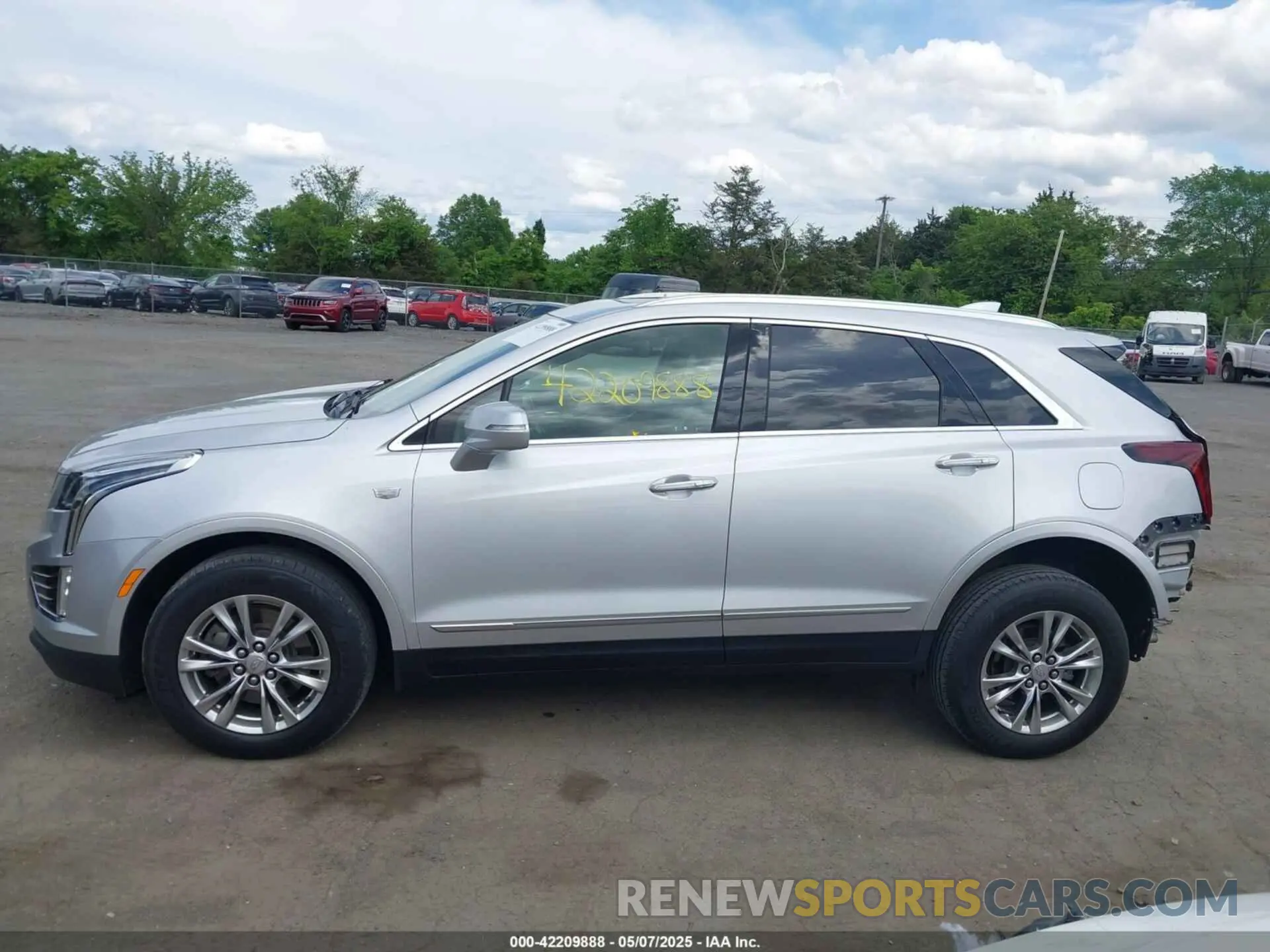 14 fotografías del automóvil dañado 1GYKNDRS2LZ180789 CADILLAC XT5 2020