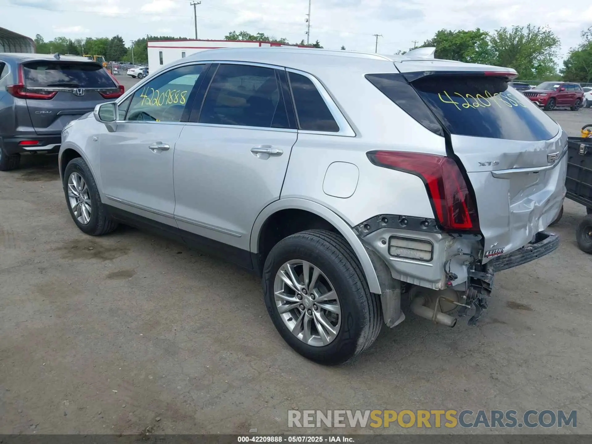 3 fotografías del automóvil dañado 1GYKNDRS2LZ180789 CADILLAC XT5 2020