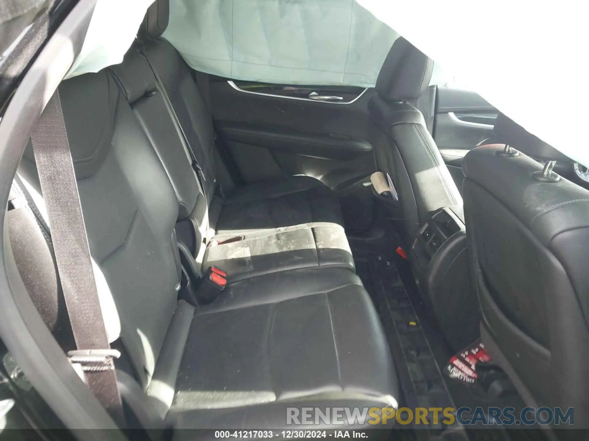 8 fotografías del automóvil dañado 1GYKNDRS2LZ183191 CADILLAC XT5 2020