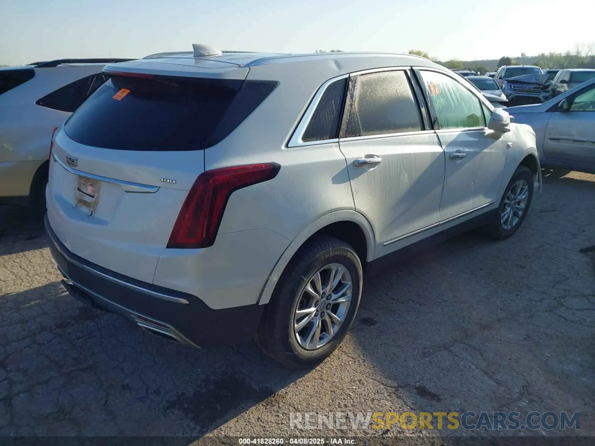 4 fotografías del automóvil dañado 1GYKNDRS2LZ213595 CADILLAC XT5 2020