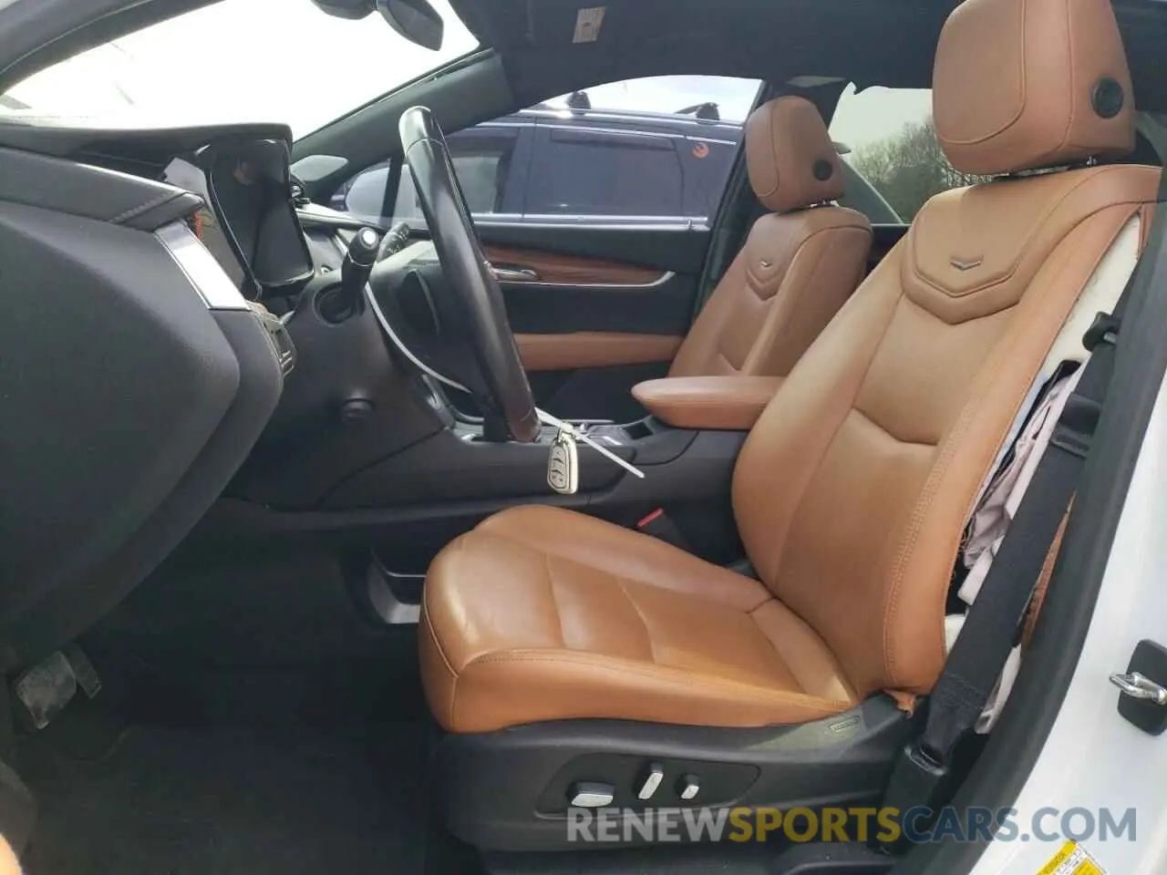 7 fotografías del automóvil dañado 1GYKNDRS8LZ112206 CADILLAC XT5 2020