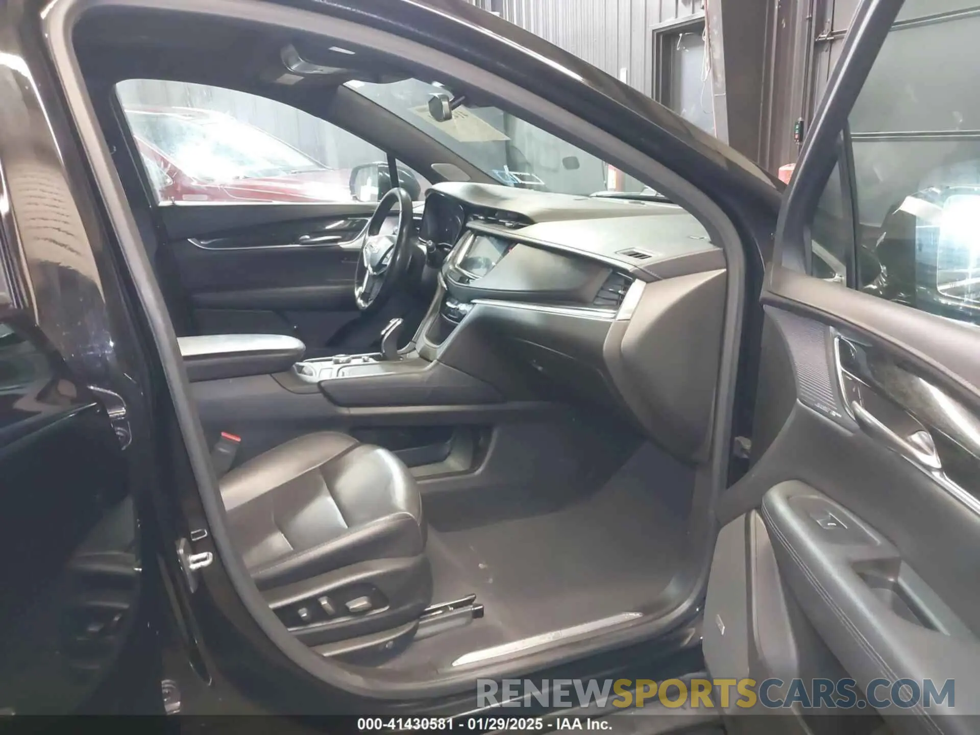 5 fotografías del automóvil dañado 1GYKNDRS8LZ195989 CADILLAC XT5 2020