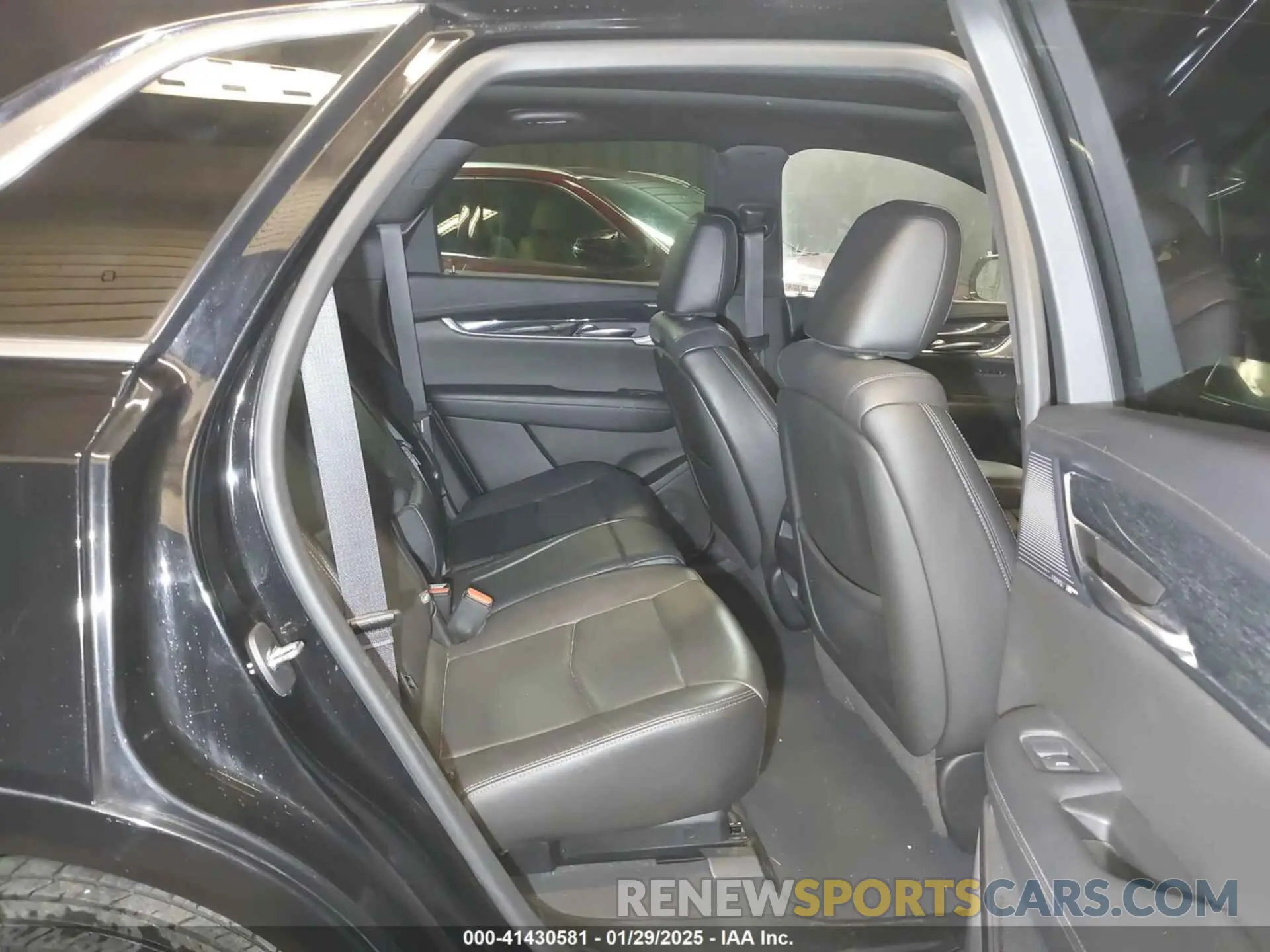 8 fotografías del automóvil dañado 1GYKNDRS8LZ195989 CADILLAC XT5 2020