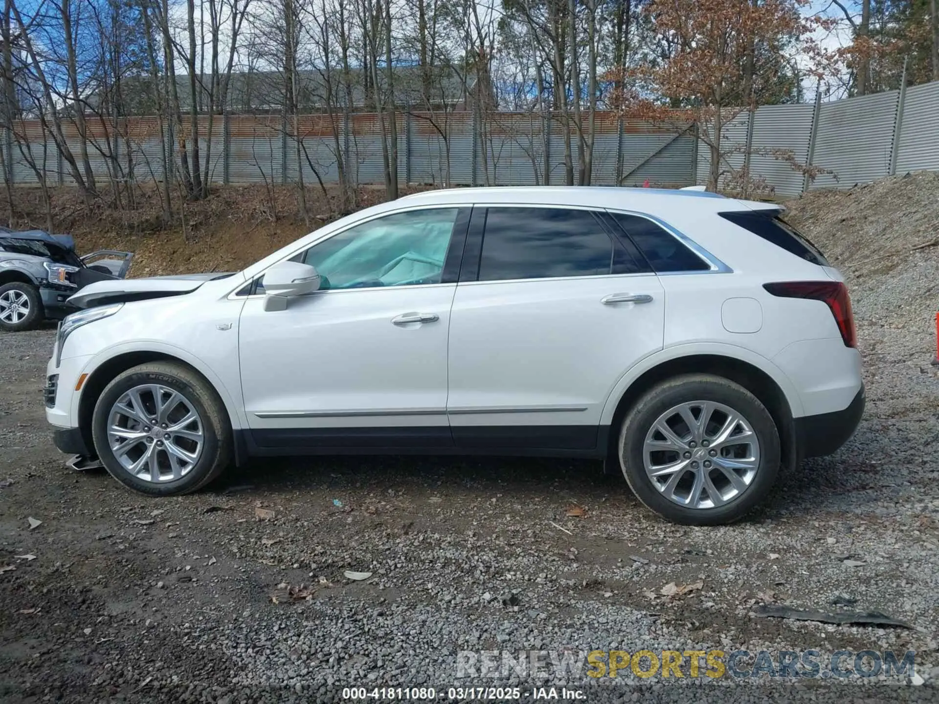 15 fotografías del automóvil dañado 1GYKNDRSXLZ205681 CADILLAC XT5 2020