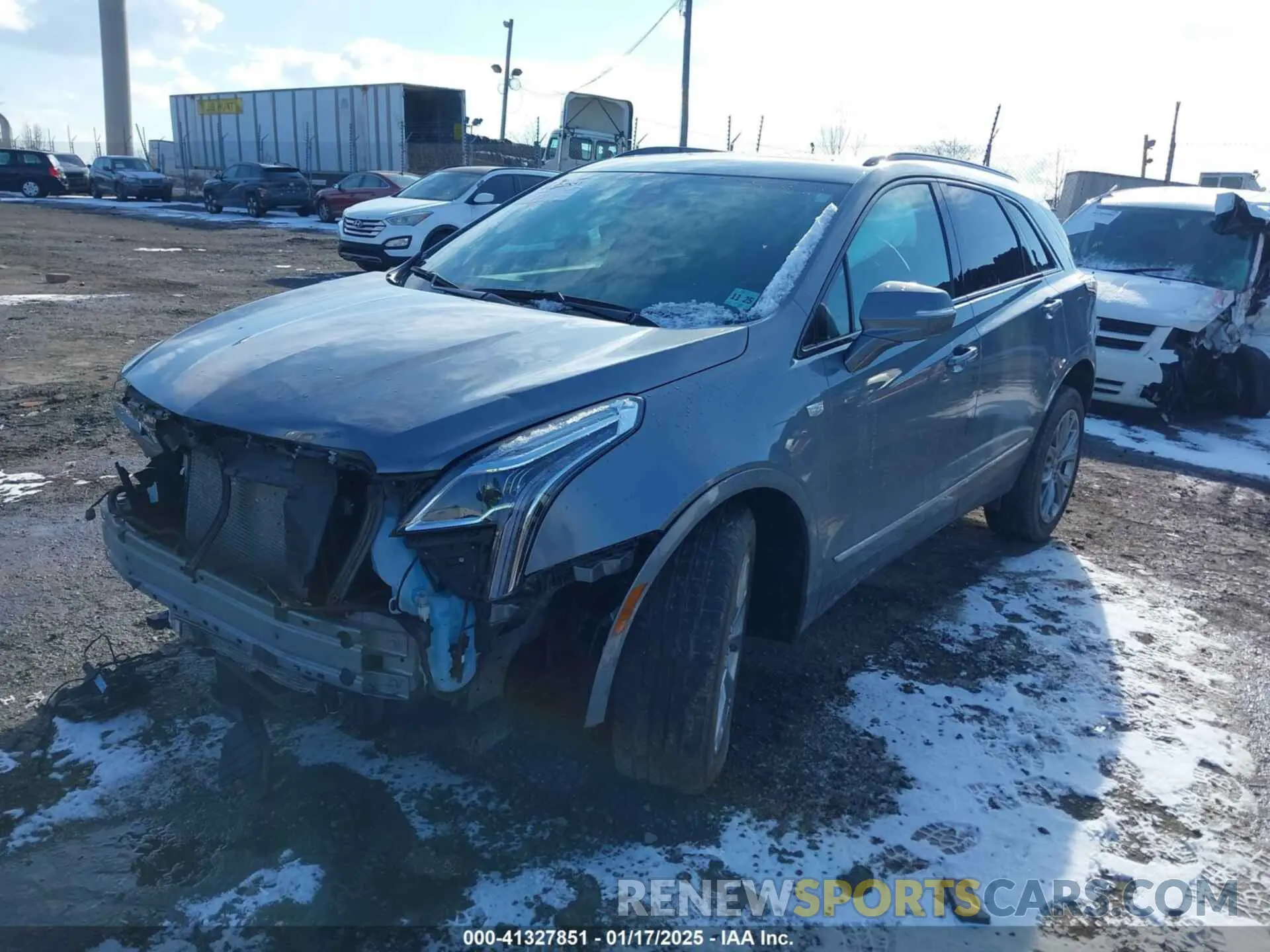 2 fotografías del automóvil dañado 1GYKNGRS3LZ230956 CADILLAC XT5 2020