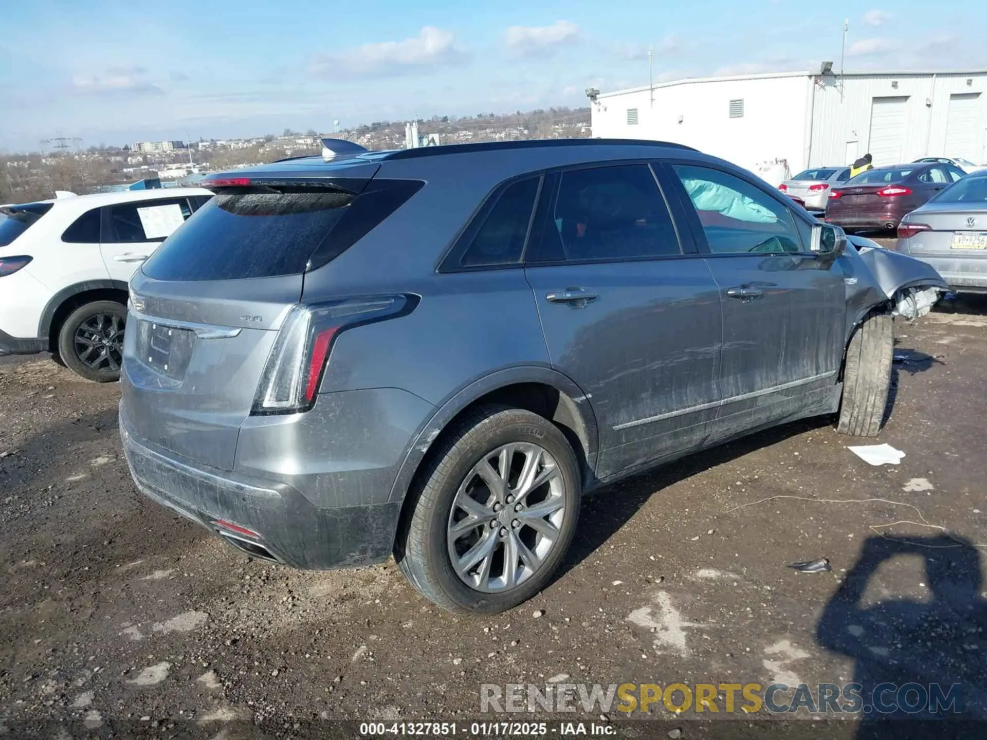 4 fotografías del automóvil dañado 1GYKNGRS3LZ230956 CADILLAC XT5 2020