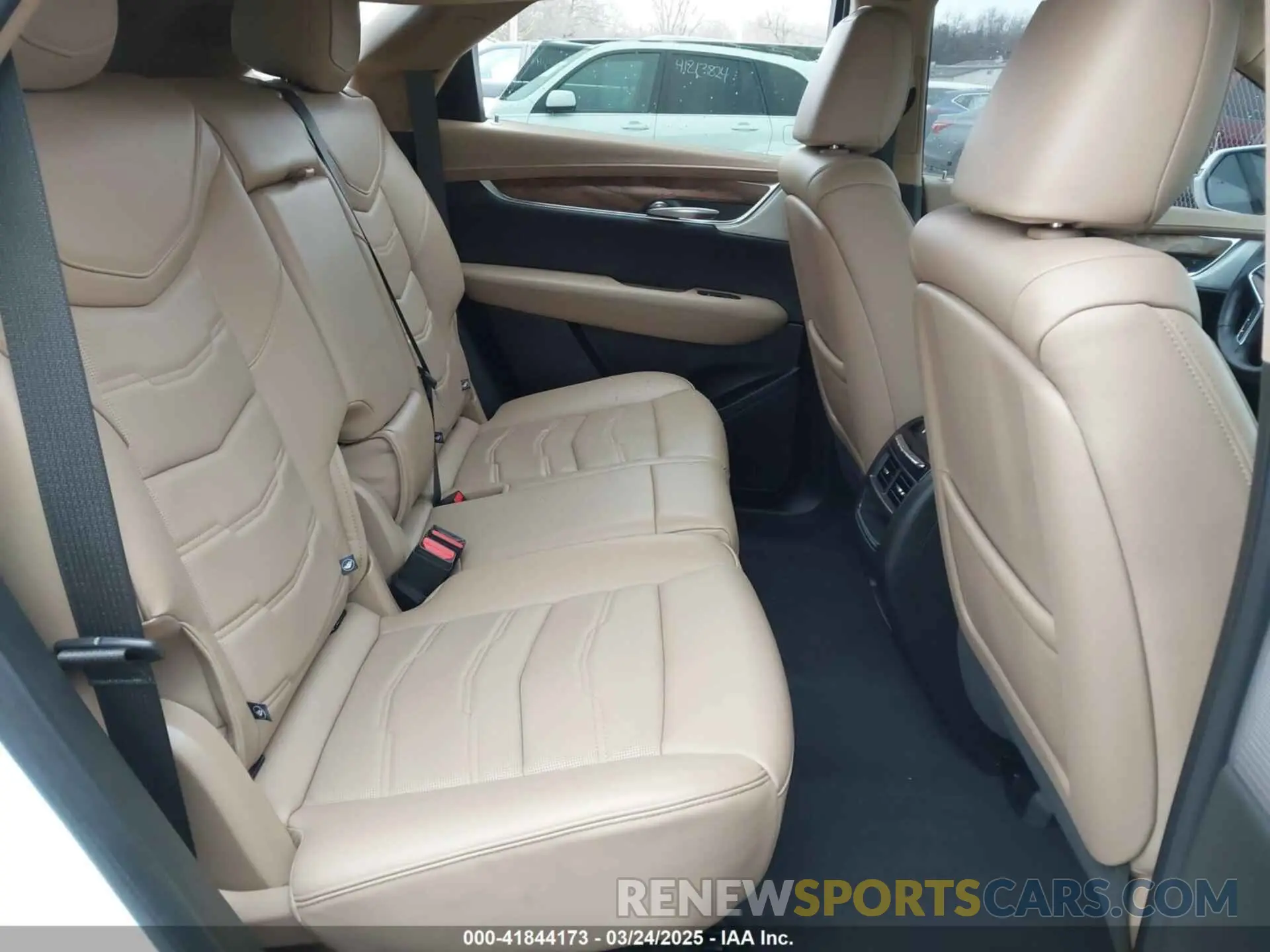 8 fotografías del automóvil dañado 1GYKNHRS5LZ238370 CADILLAC XT5 2020
