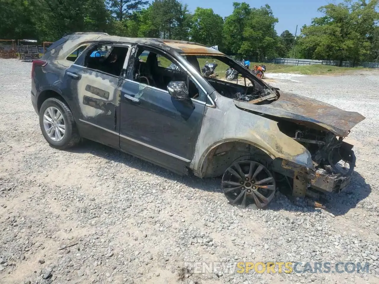 4 fotografías del automóvil dañado 1GYKNAR40MZ144522 CADILLAC XT5 2021