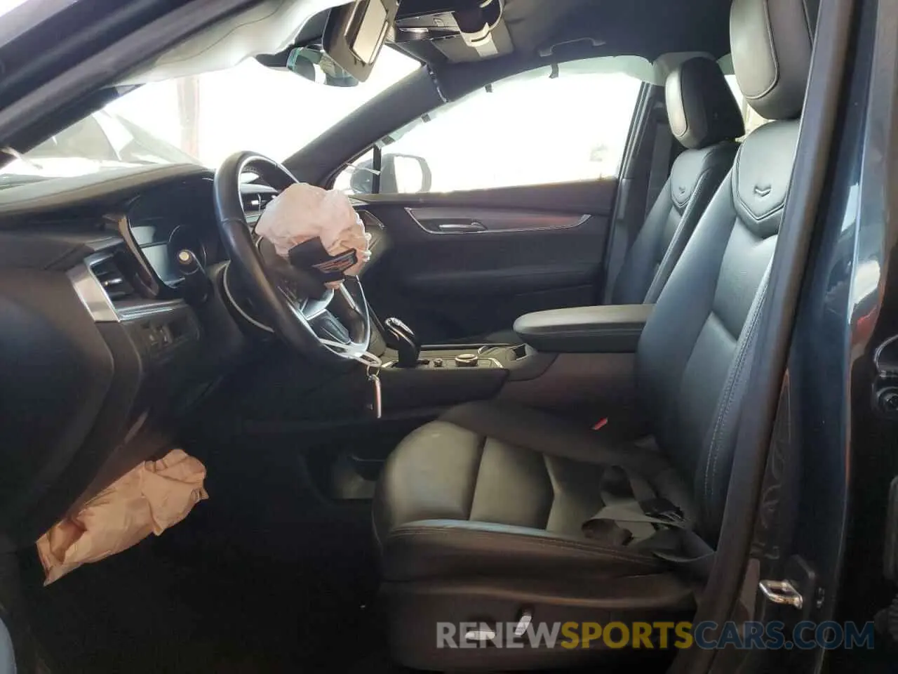 7 fotografías del automóvil dañado 1GYKNAR45MZ111712 CADILLAC XT5 2021