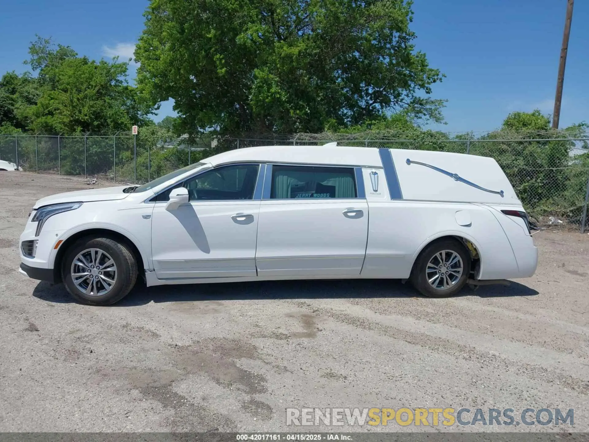 14 fotografías del automóvil dañado 1GYKNAR47MZ210905 CADILLAC XT5 2021