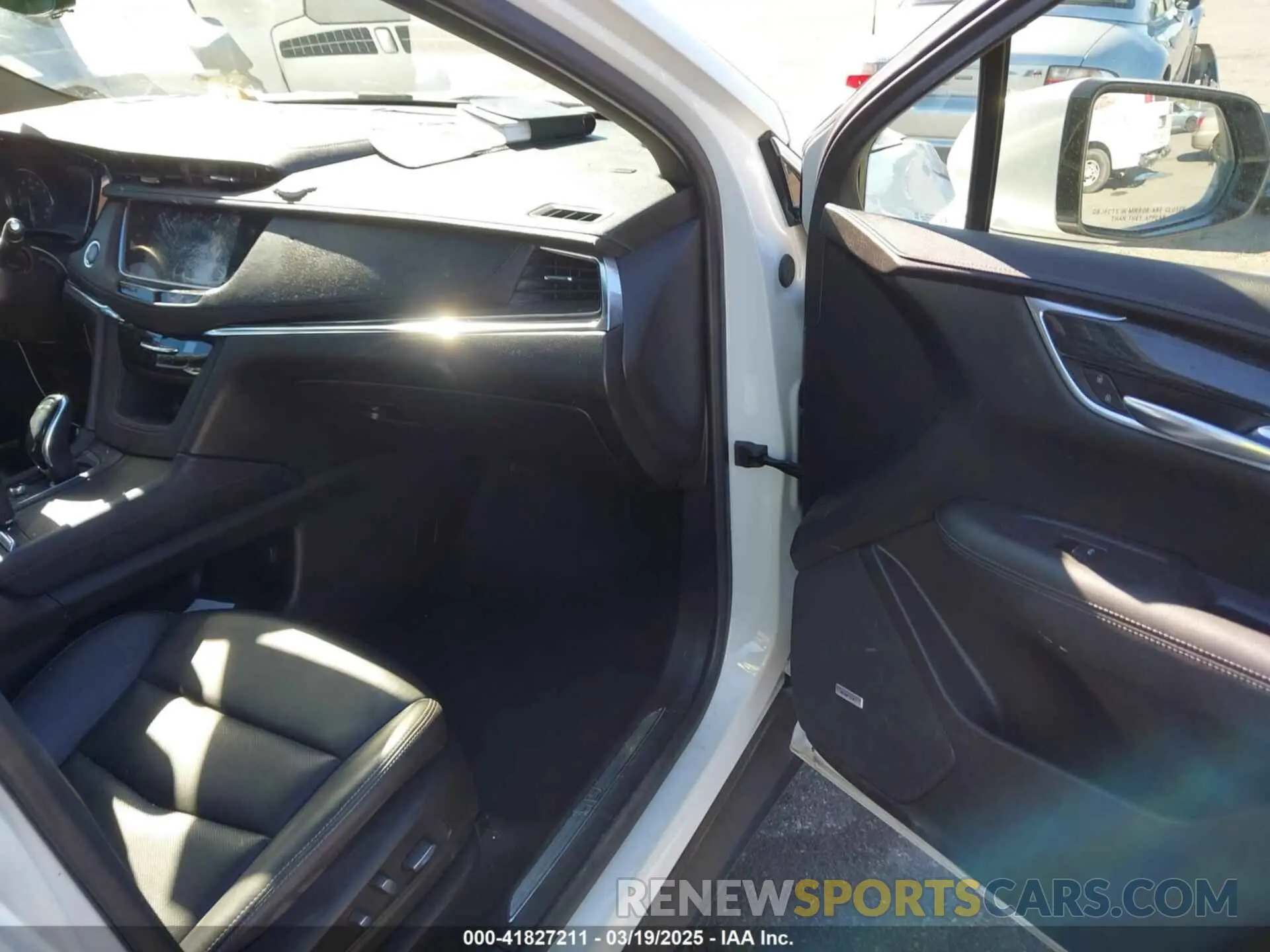 5 fotografías del automóvil dañado 1GYKNCR48MZ234688 CADILLAC XT5 2021