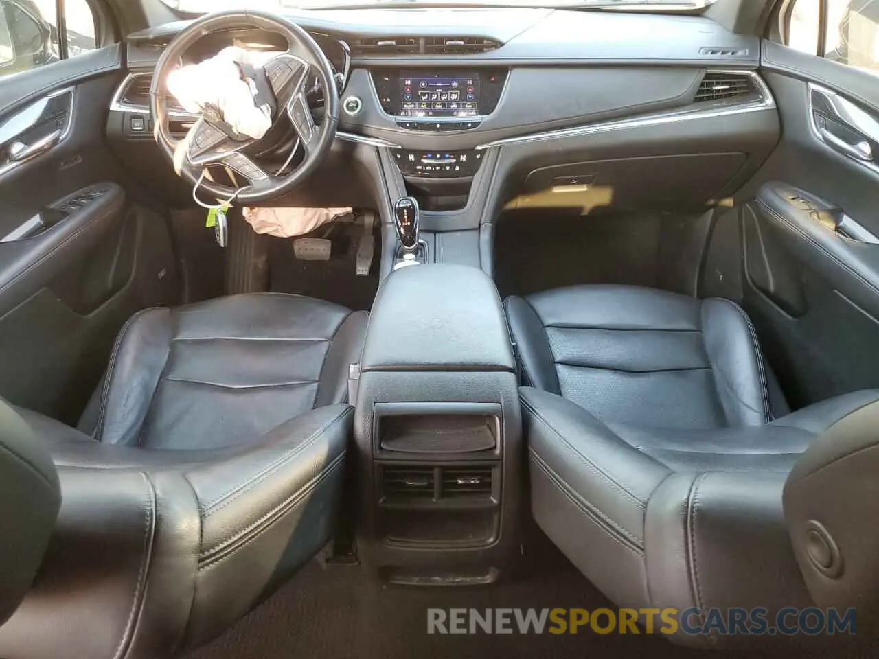 8 fotografías del automóvil dañado 1GYKNCRS1MZ107036 CADILLAC XT5 2021