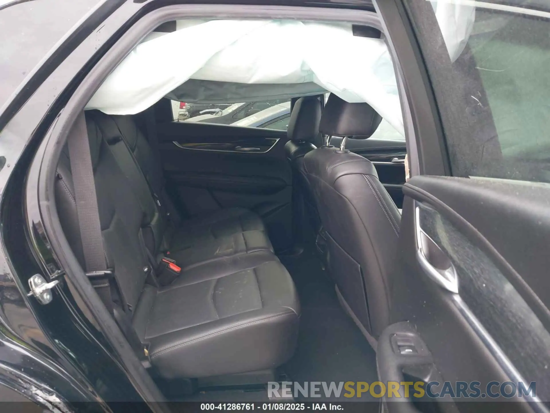 8 fotografías del automóvil dañado 1GYKNCRS3MZ103893 CADILLAC XT5 2021
