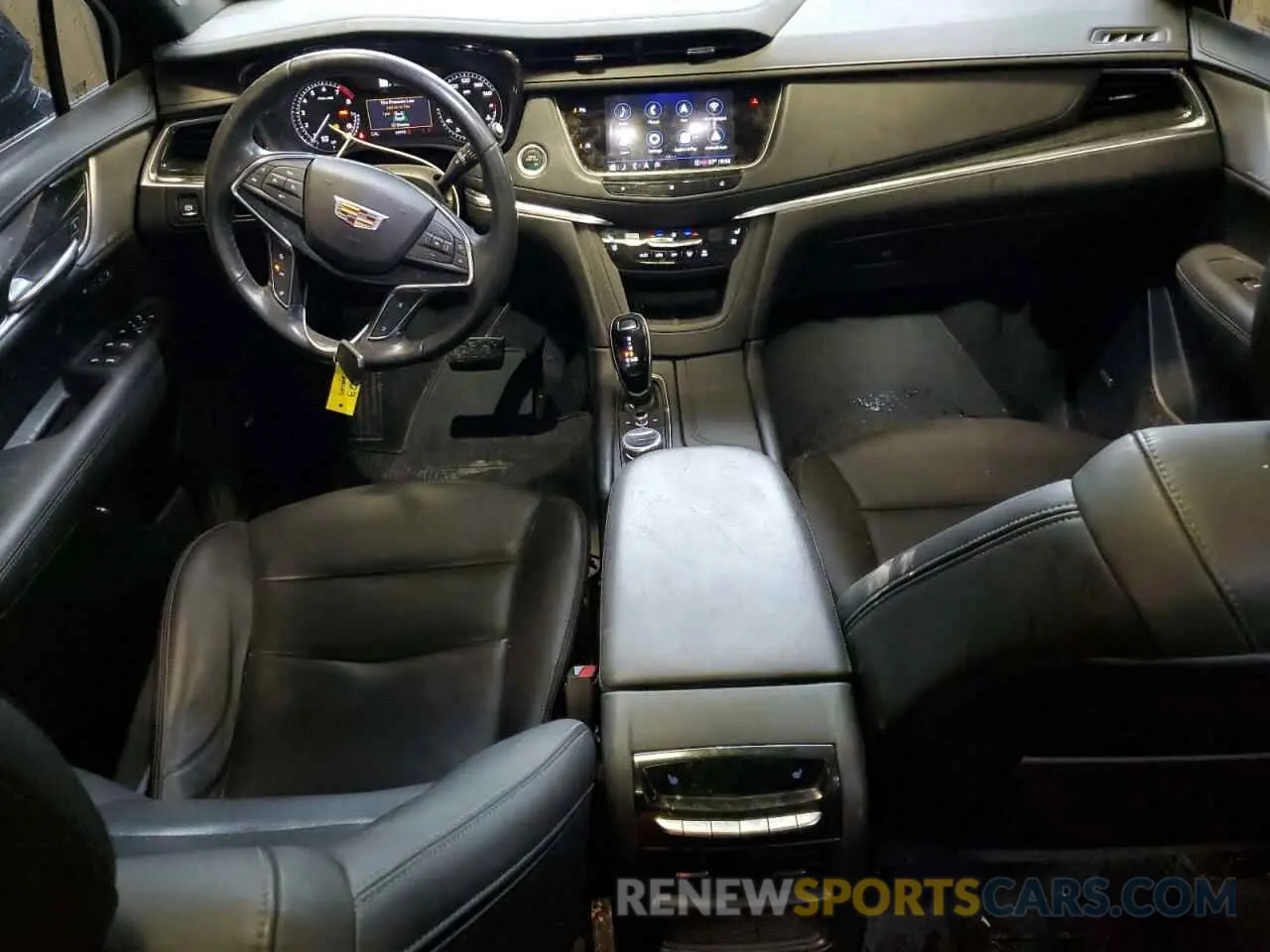 8 fotografías del automóvil dañado 1GYKNCRS8MZ136937 CADILLAC XT5 2021