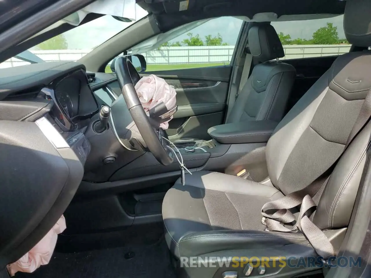 7 fotografías del automóvil dañado 1GYKNCRSXMZ118083 CADILLAC XT5 2021
