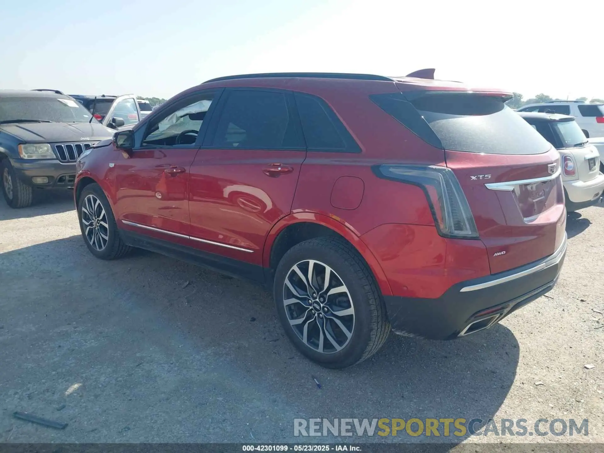 3 fotografías del automóvil dañado 1GYKNHRS2MZ201245 CADILLAC XT5 2021