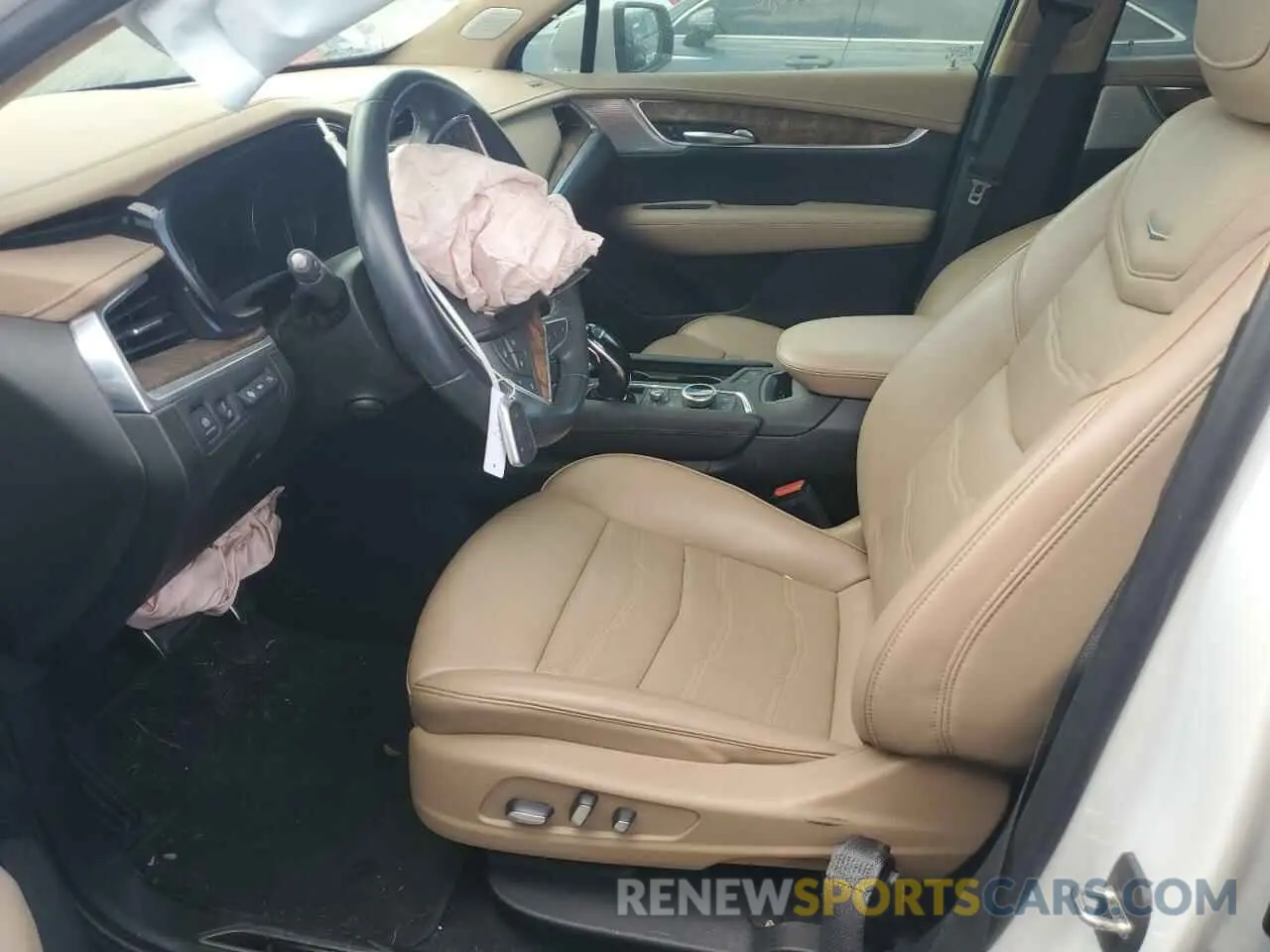 7 fotografías del automóvil dañado 1GYKNHRS3MZ203120 CADILLAC XT5 2021