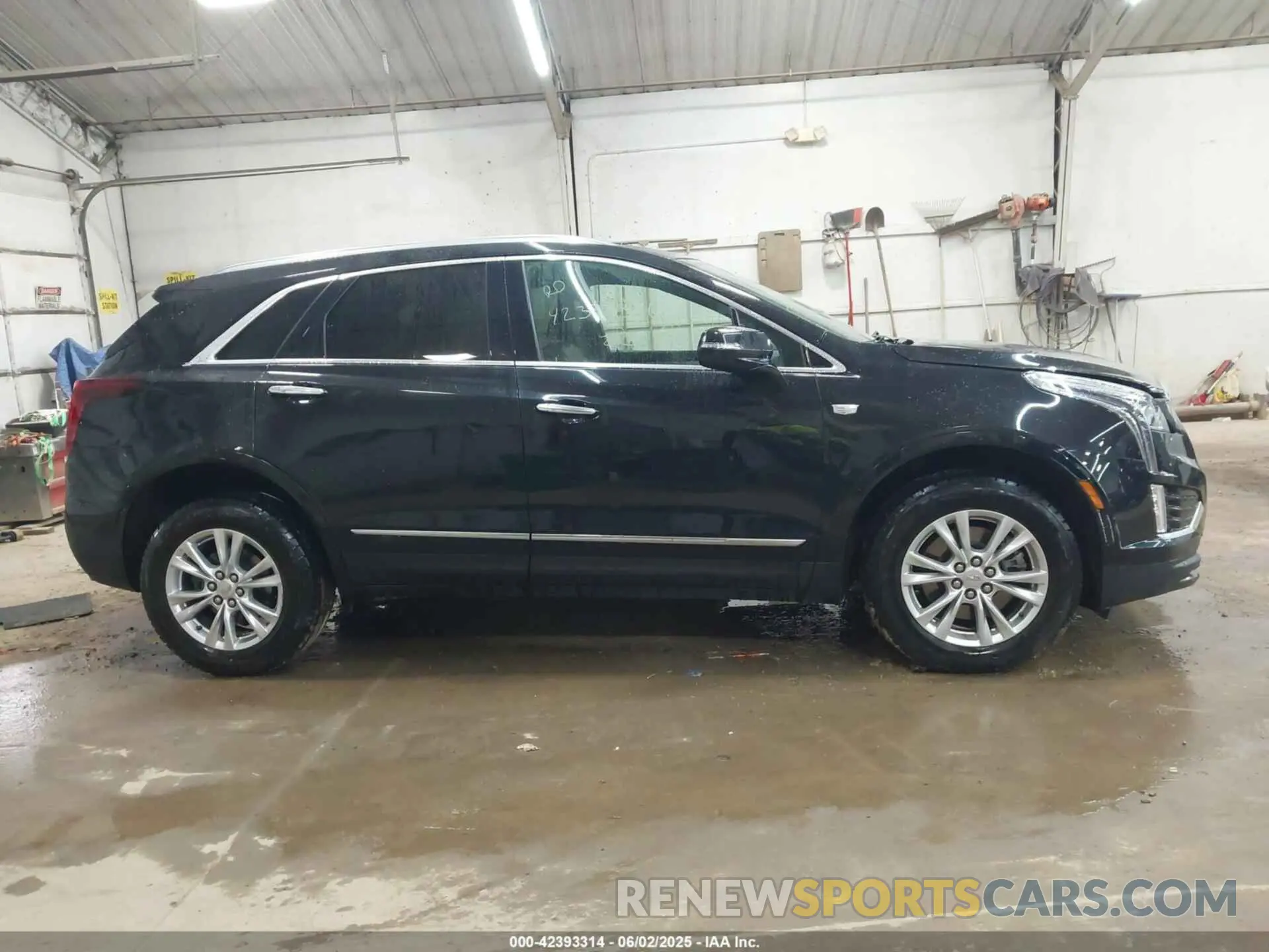 13 fotografías del automóvil dañado 1GYKNAR47NZ100356 CADILLAC XT5 2022
