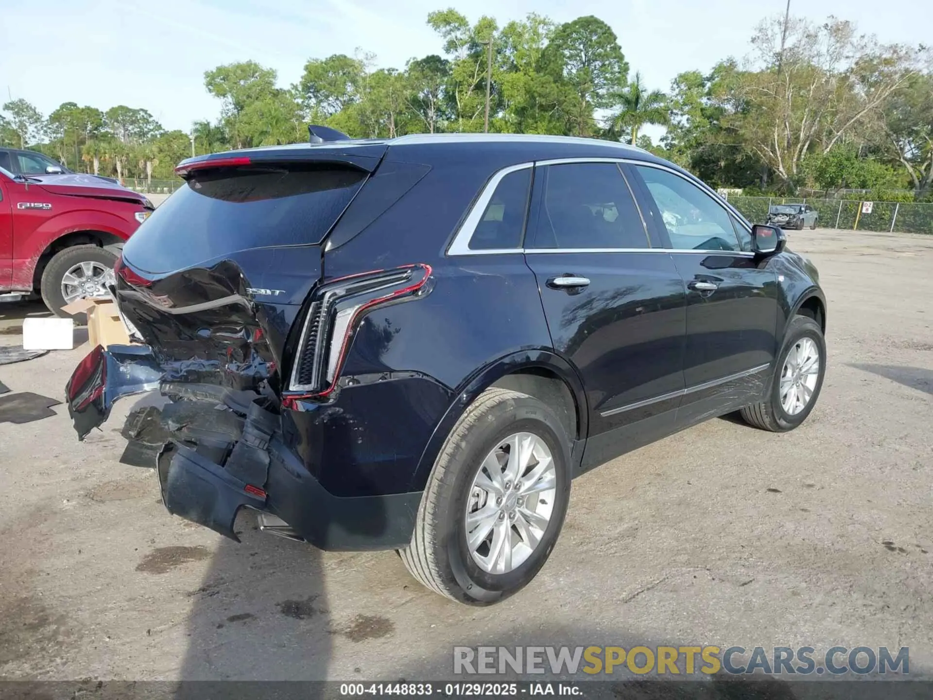 4 fotografías del automóvil dañado 1GYKNAR4XNZ161913 CADILLAC XT5 2022