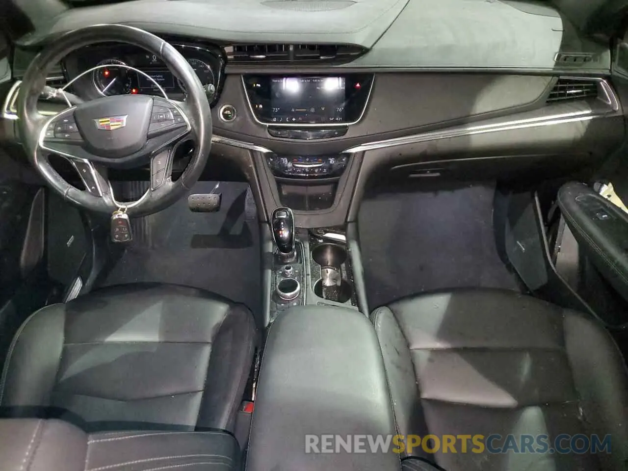 8 fotografías del automóvil dañado 1GYKNBR46NZ173918 CADILLAC XT5 2022