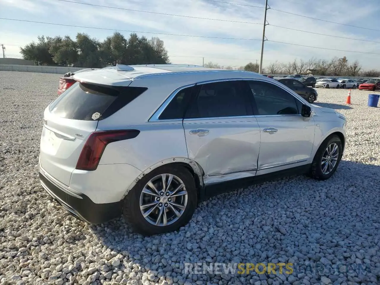 3 fotografías del automóvil dañado 1GYKNCRS1NZ125487 CADILLAC XT5 2022