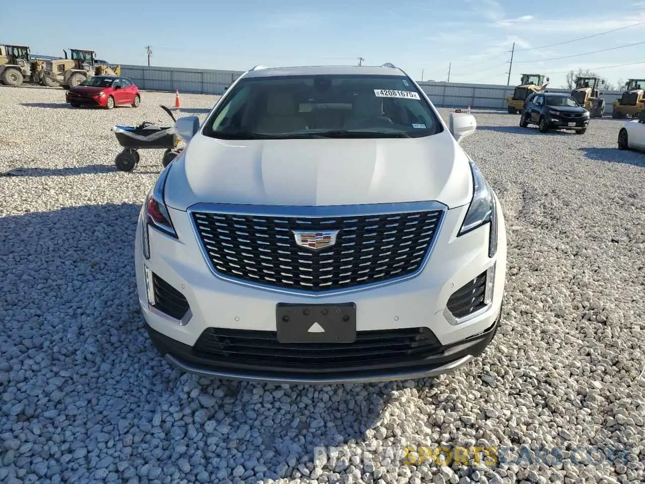 5 fotografías del automóvil dañado 1GYKNCRS1NZ125487 CADILLAC XT5 2022