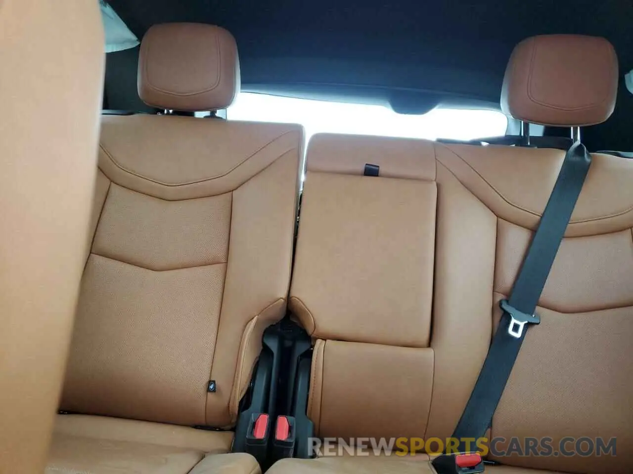 10 fotografías del automóvil dañado 1GYKNCRS4NZ179429 CADILLAC XT5 2022