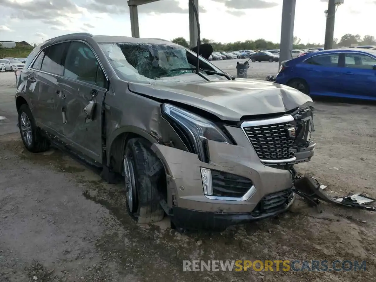 4 fotografías del automóvil dañado 1GYKNCRS4NZ179429 CADILLAC XT5 2022