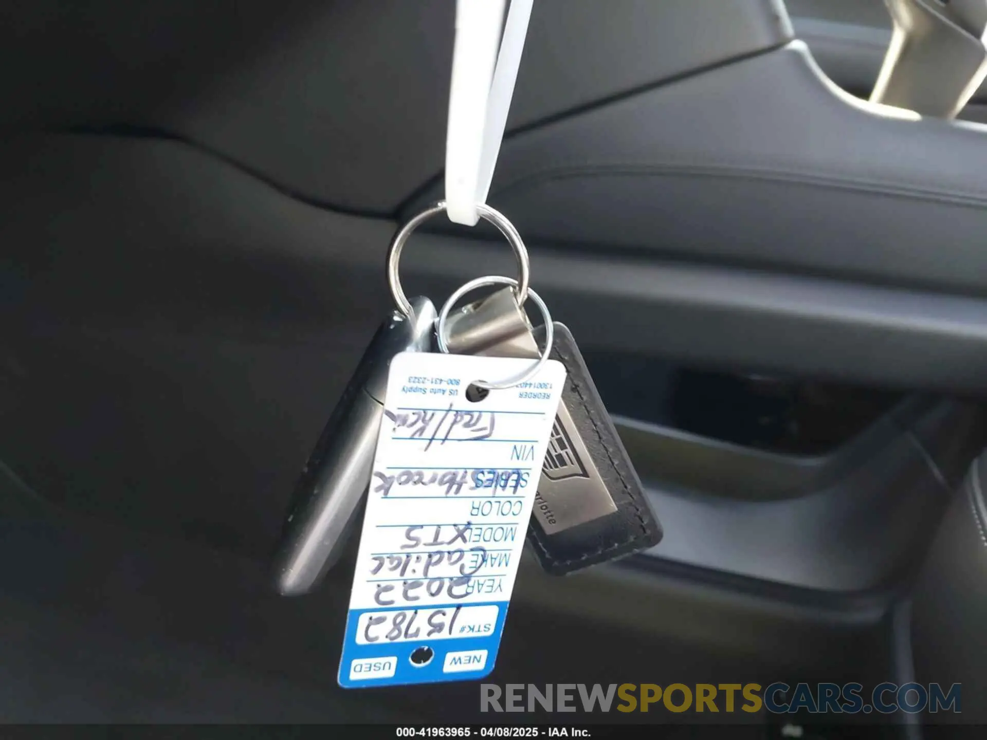11 fotografías del automóvil dañado 1GYKNDRS3NZ106378 CADILLAC XT5 2022