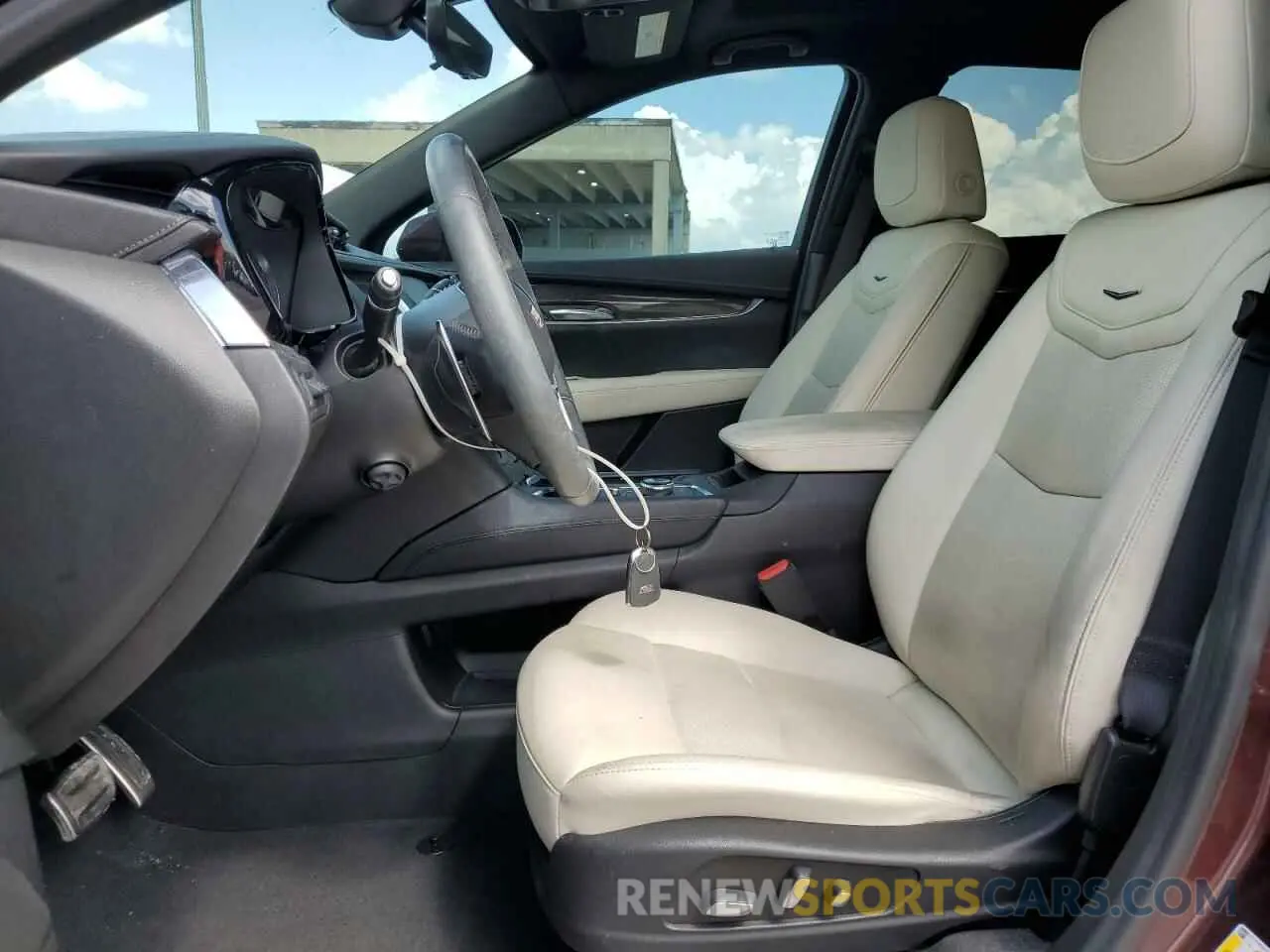 7 fotografías del automóvil dañado 1GYKNGRS1NZ177886 CADILLAC XT5 2022