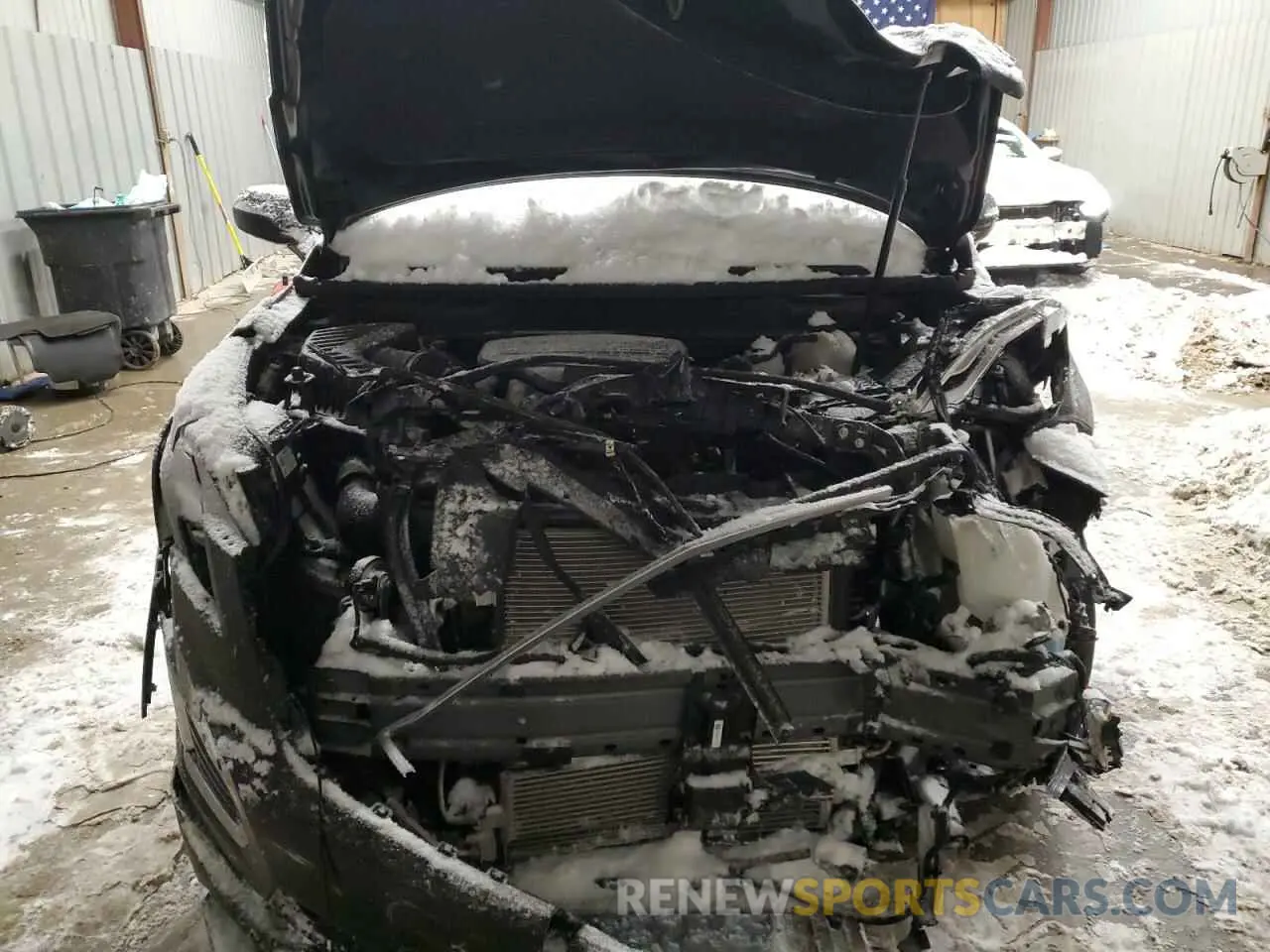 5 fotografías del automóvil dañado 1GYKNGRS3NZ180630 CADILLAC XT5 2022