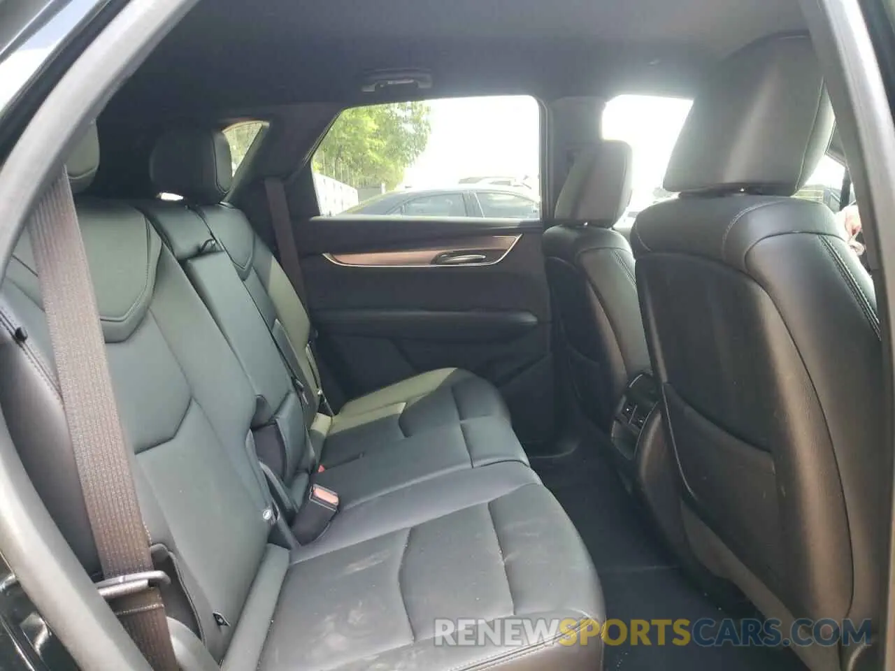 11 fotografías del automóvil dañado 1GYKNAR46PZ106118 CADILLAC XT5 2023