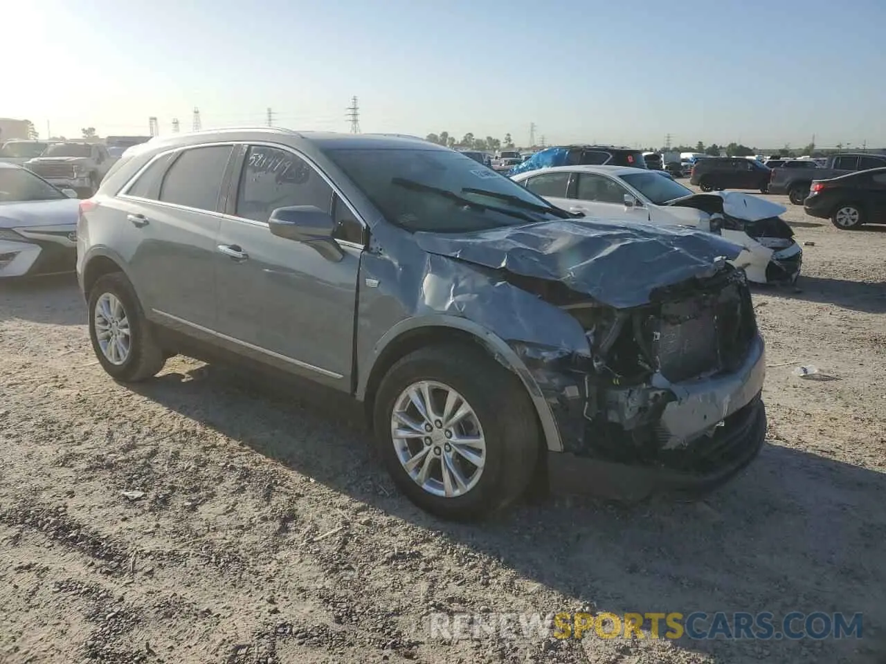 4 fotografías del automóvil dañado 1GYKNAR49PZ174591 CADILLAC XT5 2023