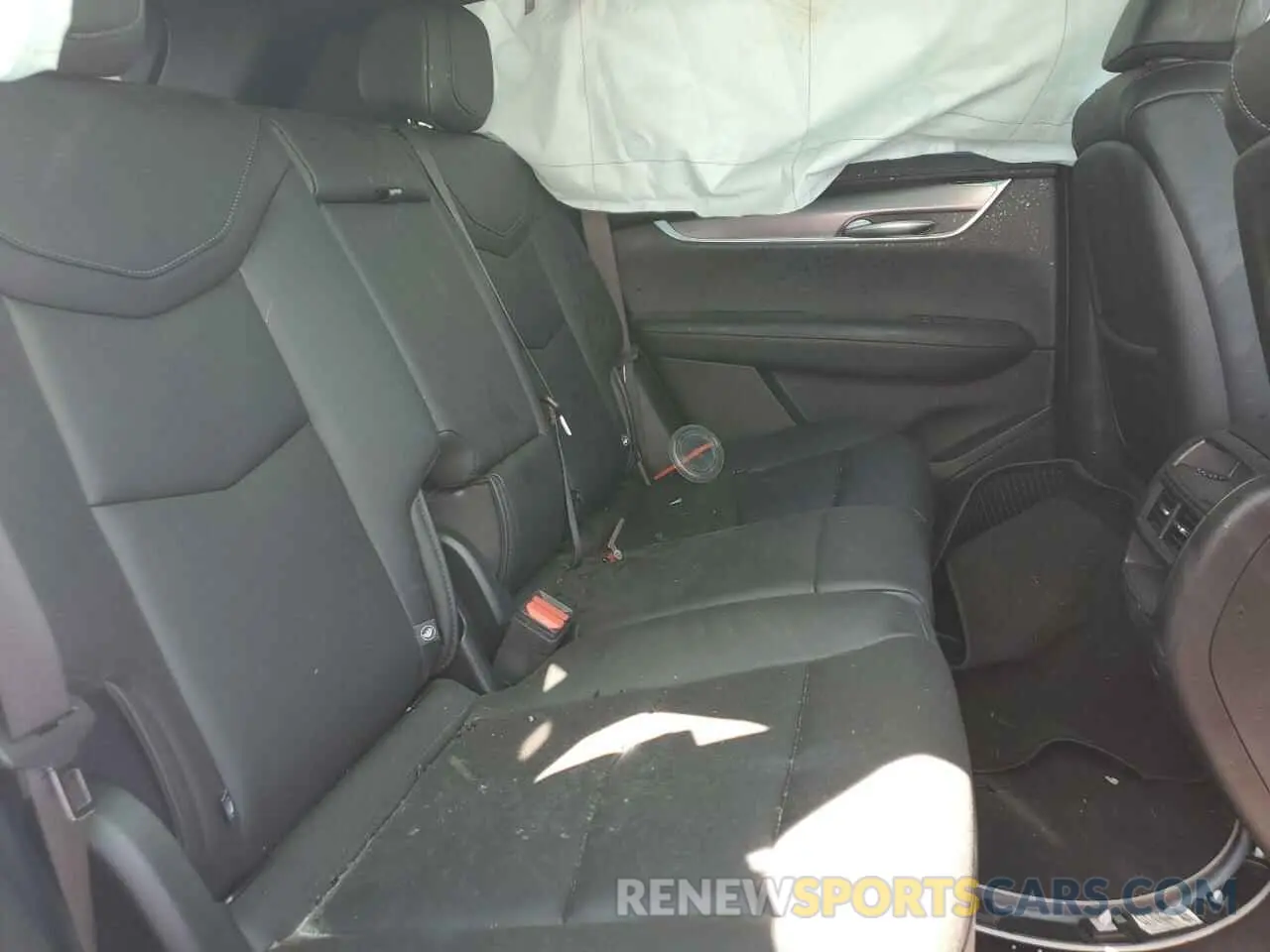 11 fotografías del automóvil dañado 1GYKNBR43PZ195913 CADILLAC XT5 2023