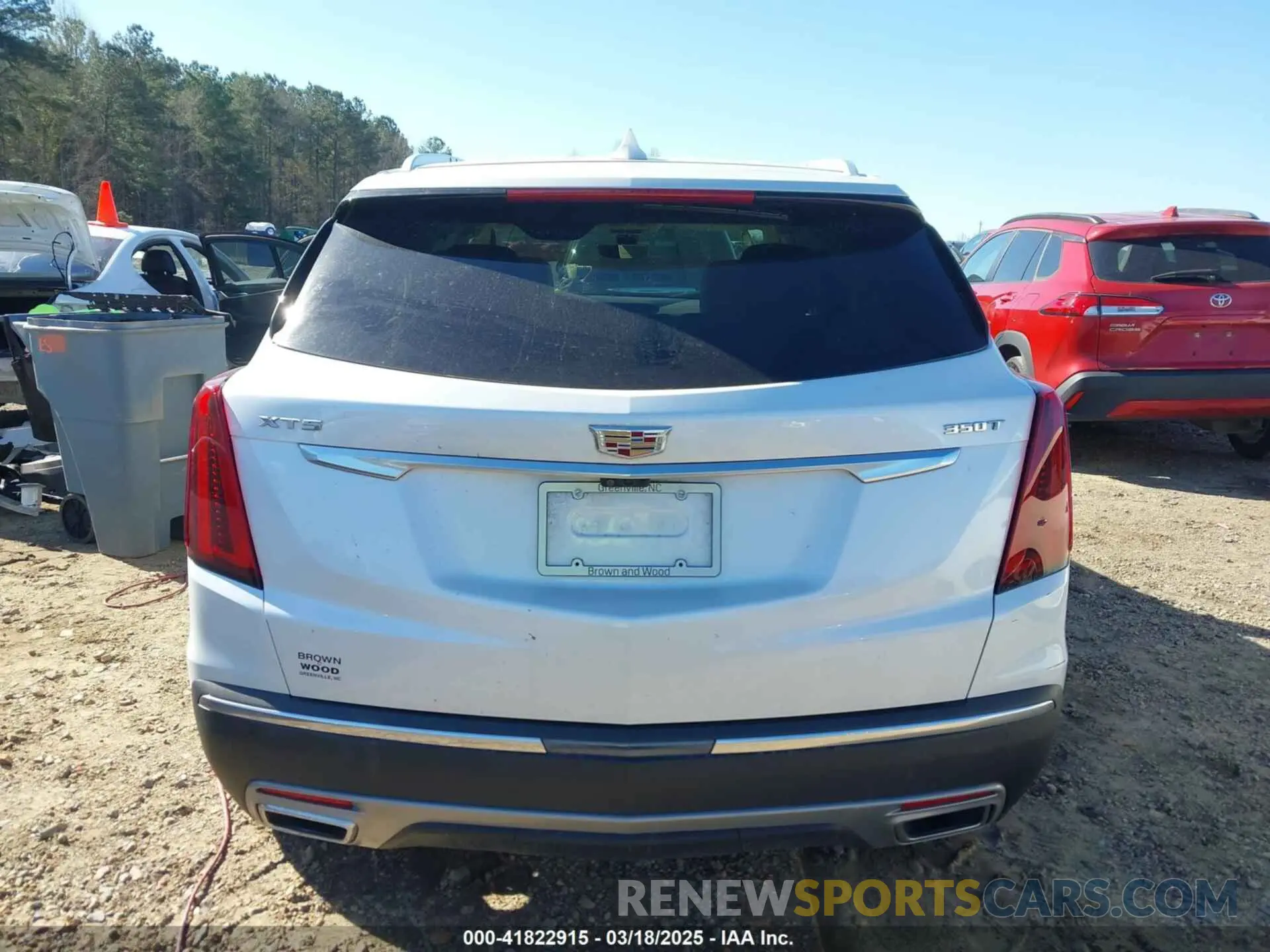 15 fotografías del automóvil dañado 1GYKNCR46PZ110617 CADILLAC XT5 2023