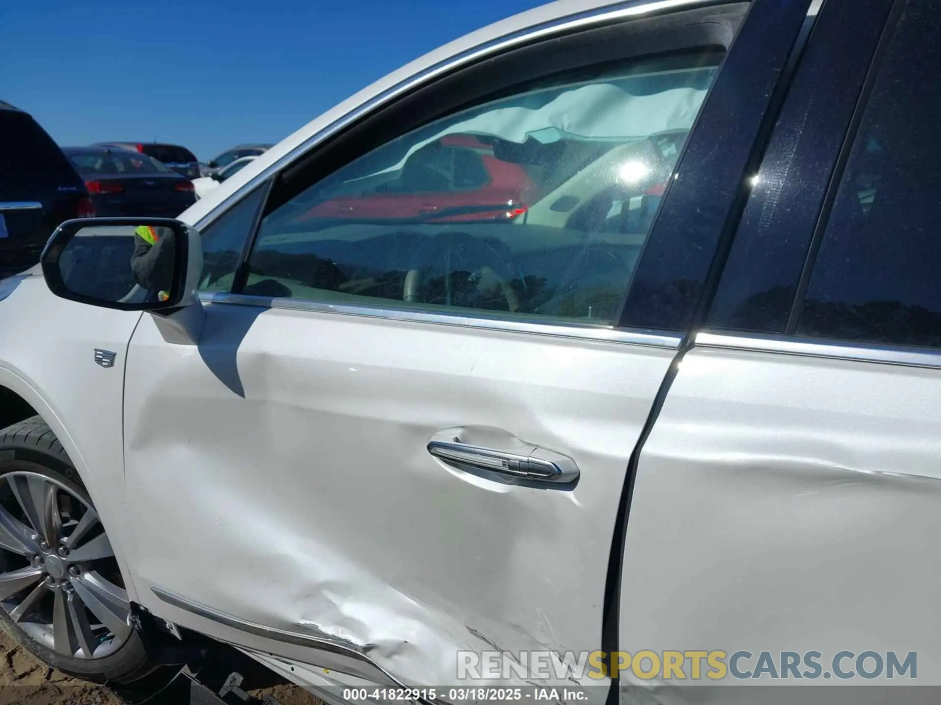 20 fotografías del automóvil dañado 1GYKNCR46PZ110617 CADILLAC XT5 2023