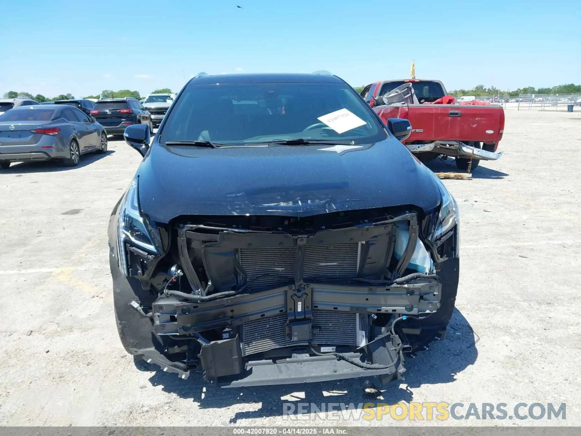 13 fotografías del automóvil dañado 1GYKNCRS1PZ148318 CADILLAC XT5 2023