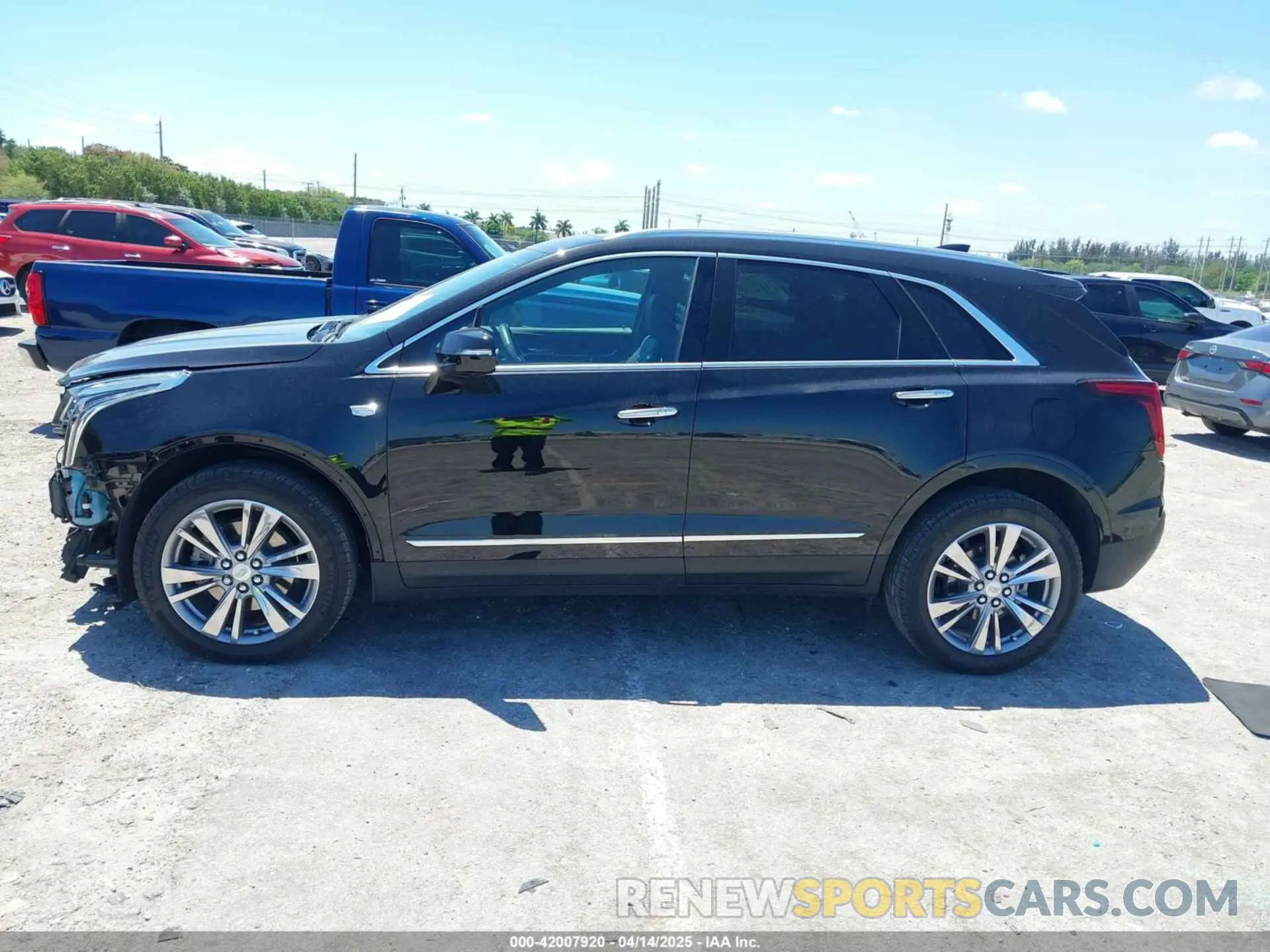15 fotografías del automóvil dañado 1GYKNCRS1PZ148318 CADILLAC XT5 2023