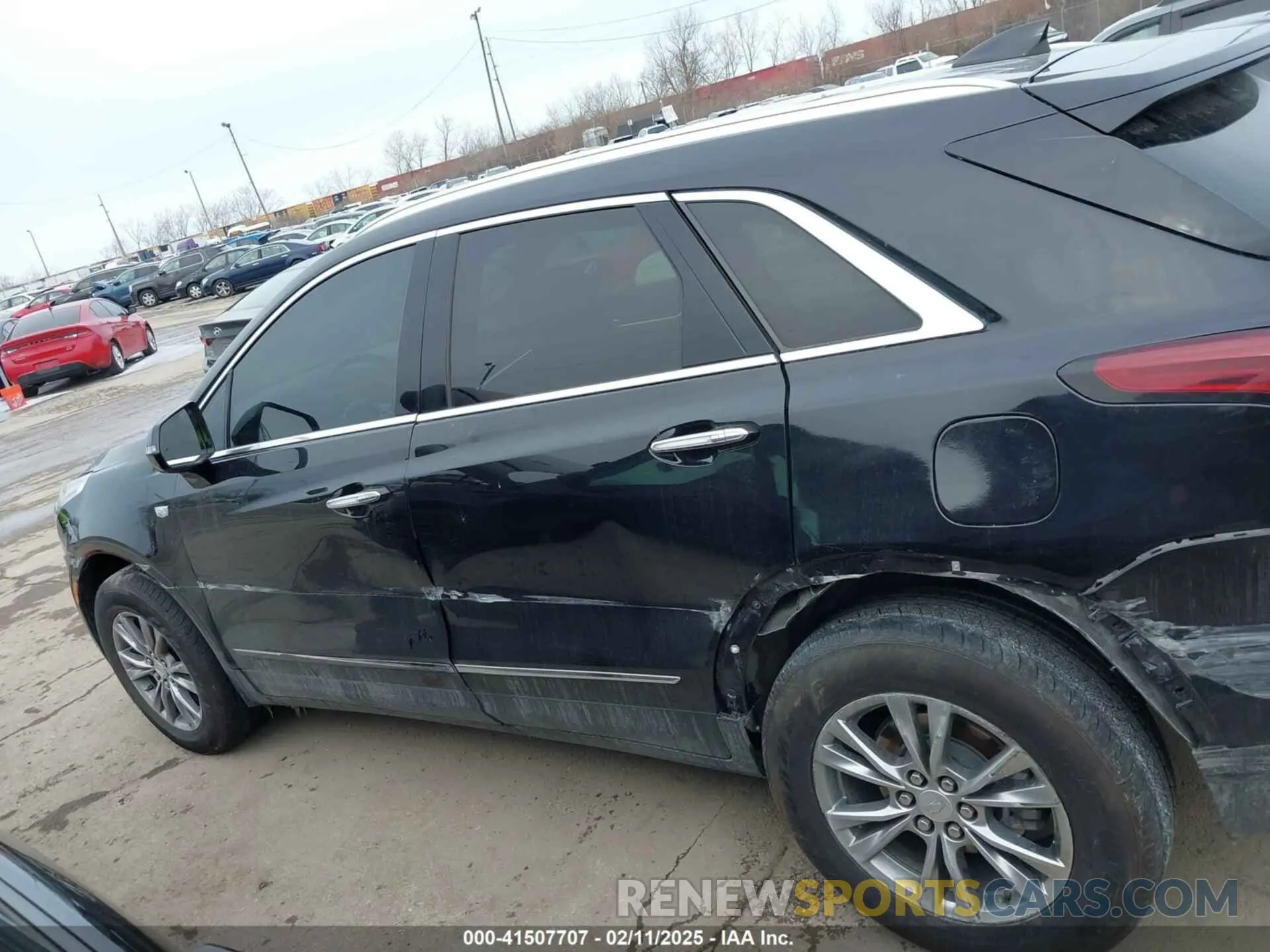 13 fotografías del automóvil dañado 1GYKNCRS2PZ146772 CADILLAC XT5 2023