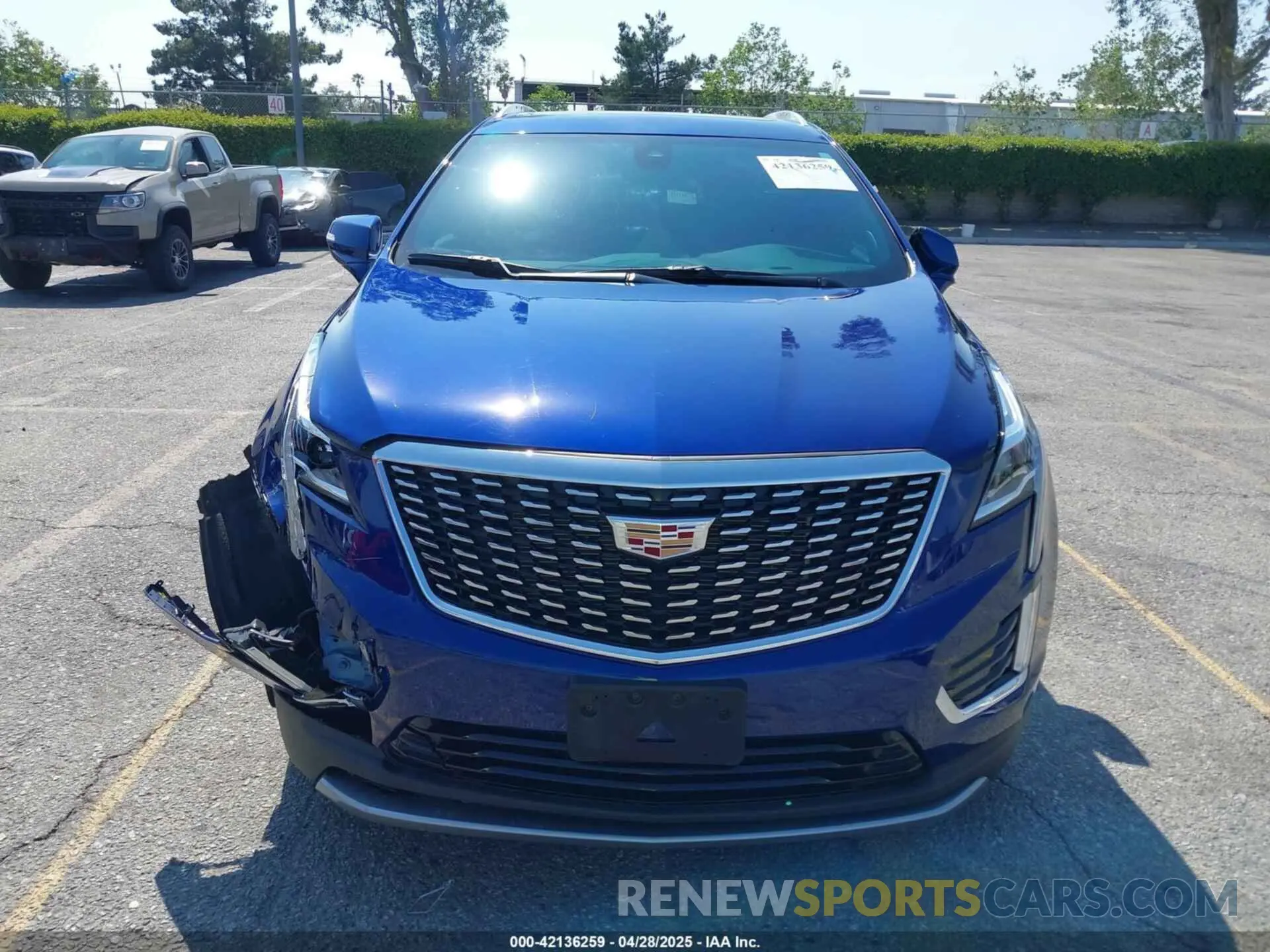 13 fotografías del automóvil dañado 1GYKNCRS3PZ176654 CADILLAC XT5 2023