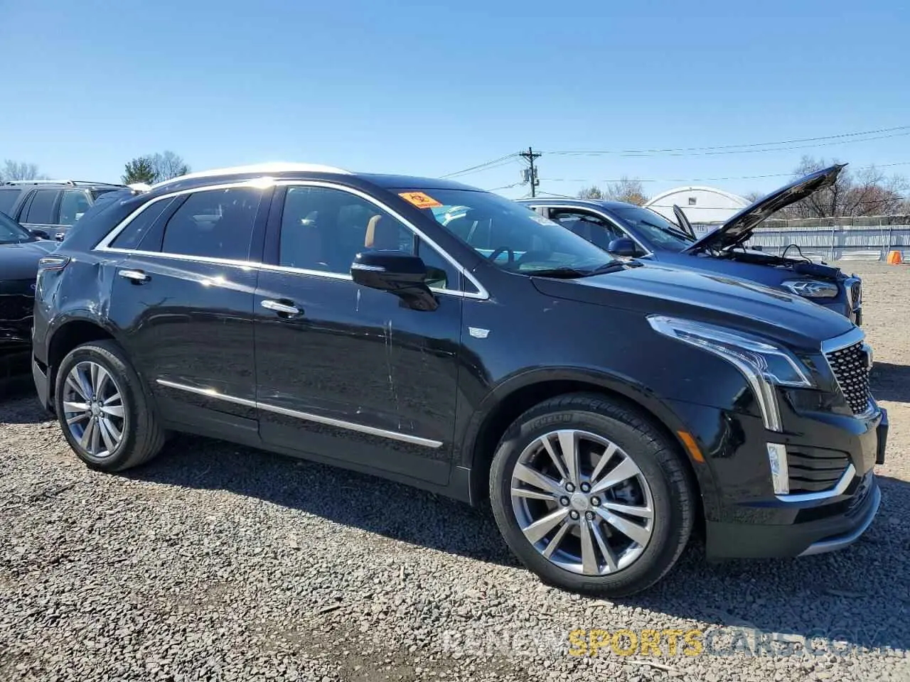 4 fotografías del automóvil dañado 1GYKNDR42PZ192562 CADILLAC XT5 2023